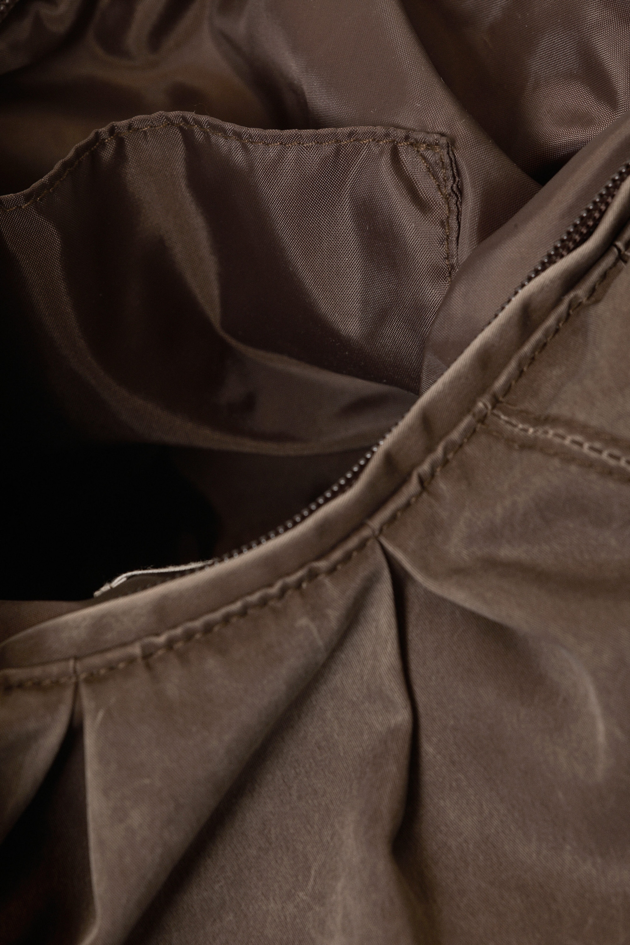 Dark Brown - Ruched Crossbody Bag - 9