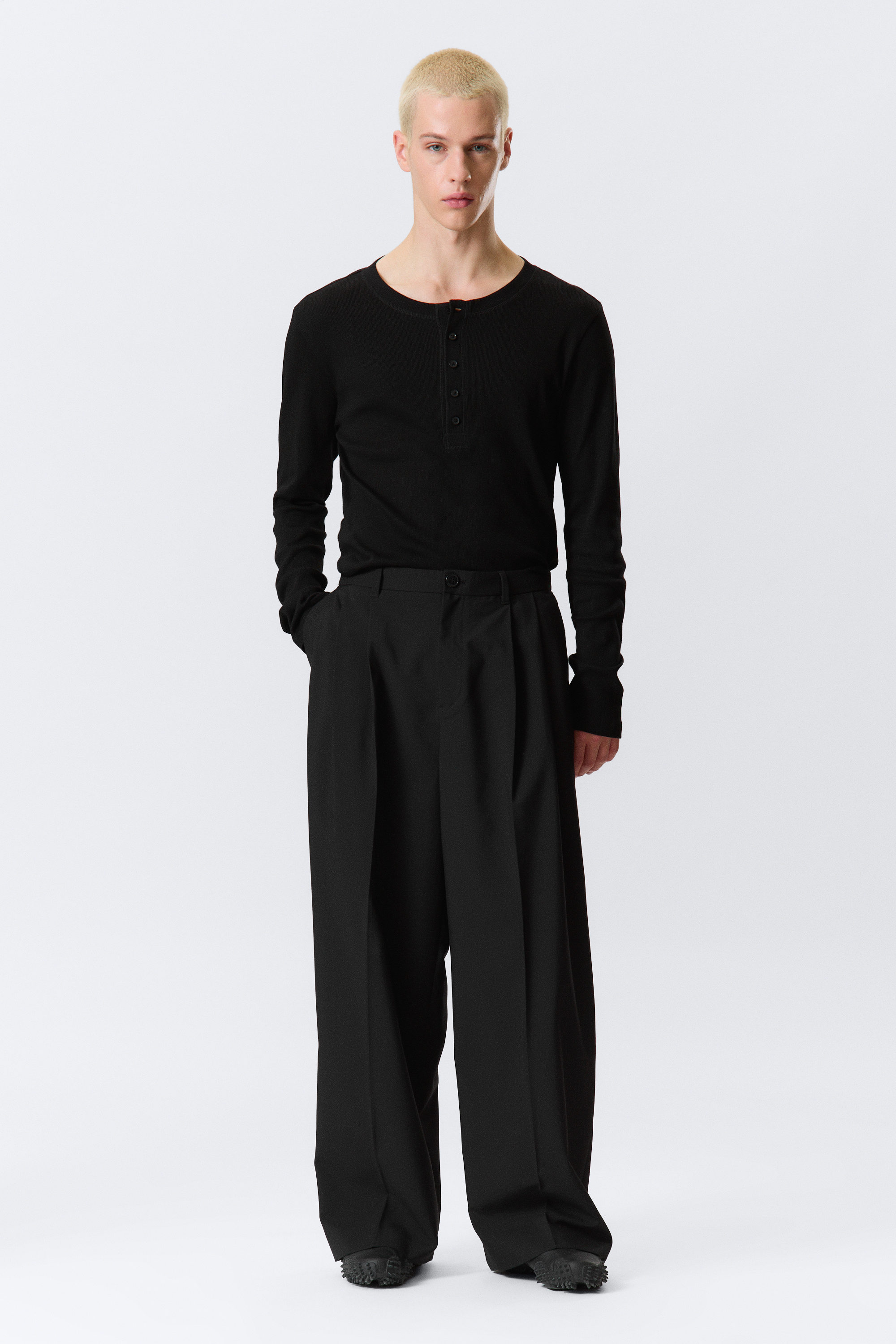 Black - Nate Loose Fit Pleated Suit Trousers - 1