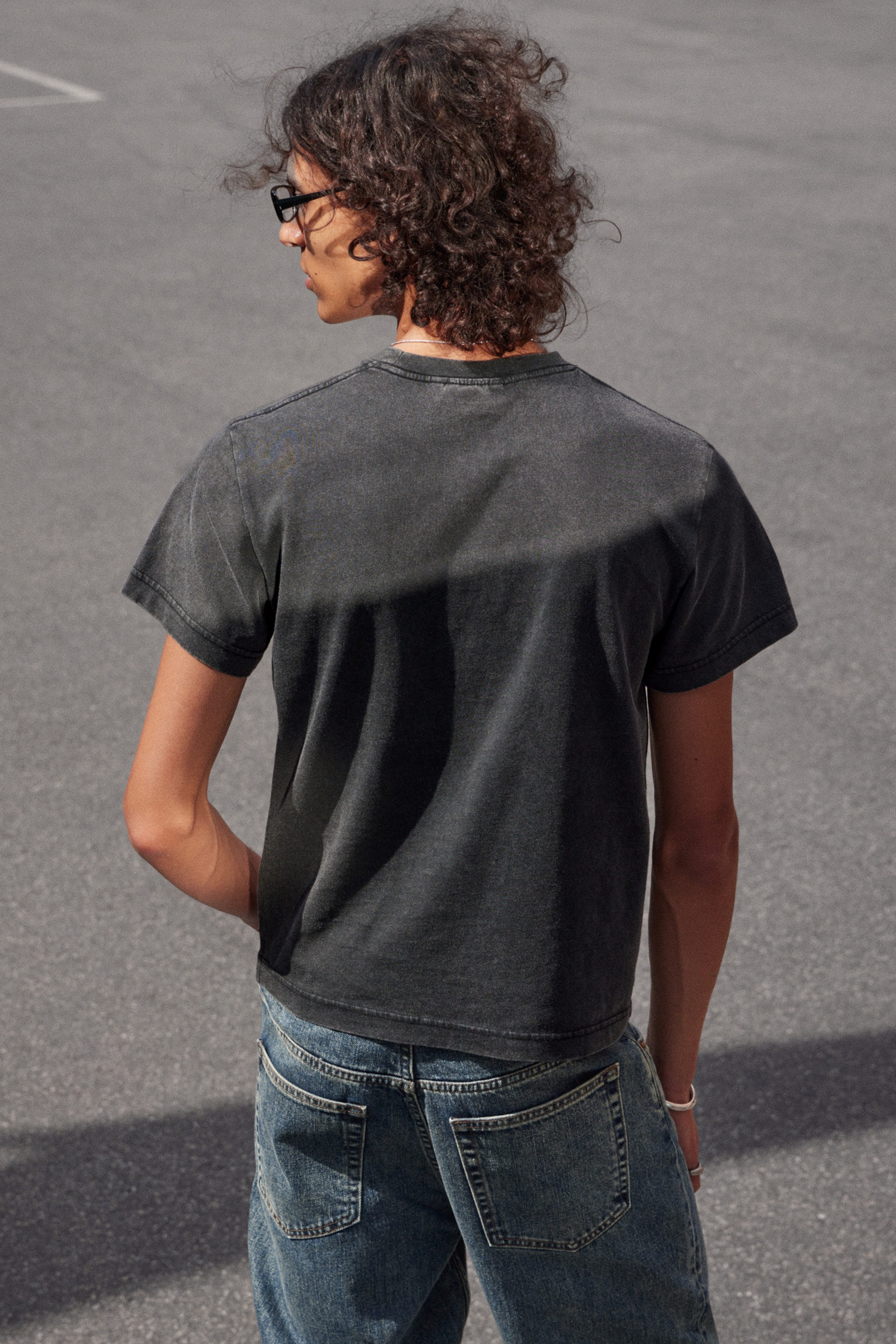 Washed Black - Shrunken Short-Sleeved Cotton T-shirt - 2