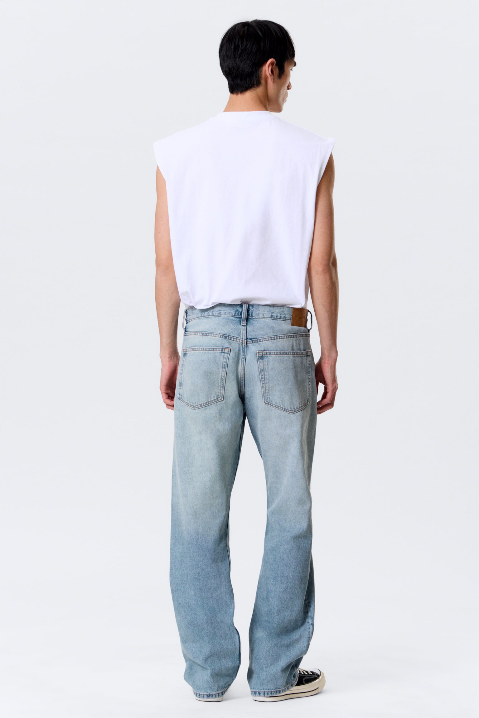 Meteor Low Rise Relaxed Straight Jeans - Kimberley Blue - Medium Blue/Dirty White - White/Black Rinse - Black - 4