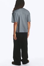 Dunkelgrau - Oversized T-Shirt im kastigen Fit - 2