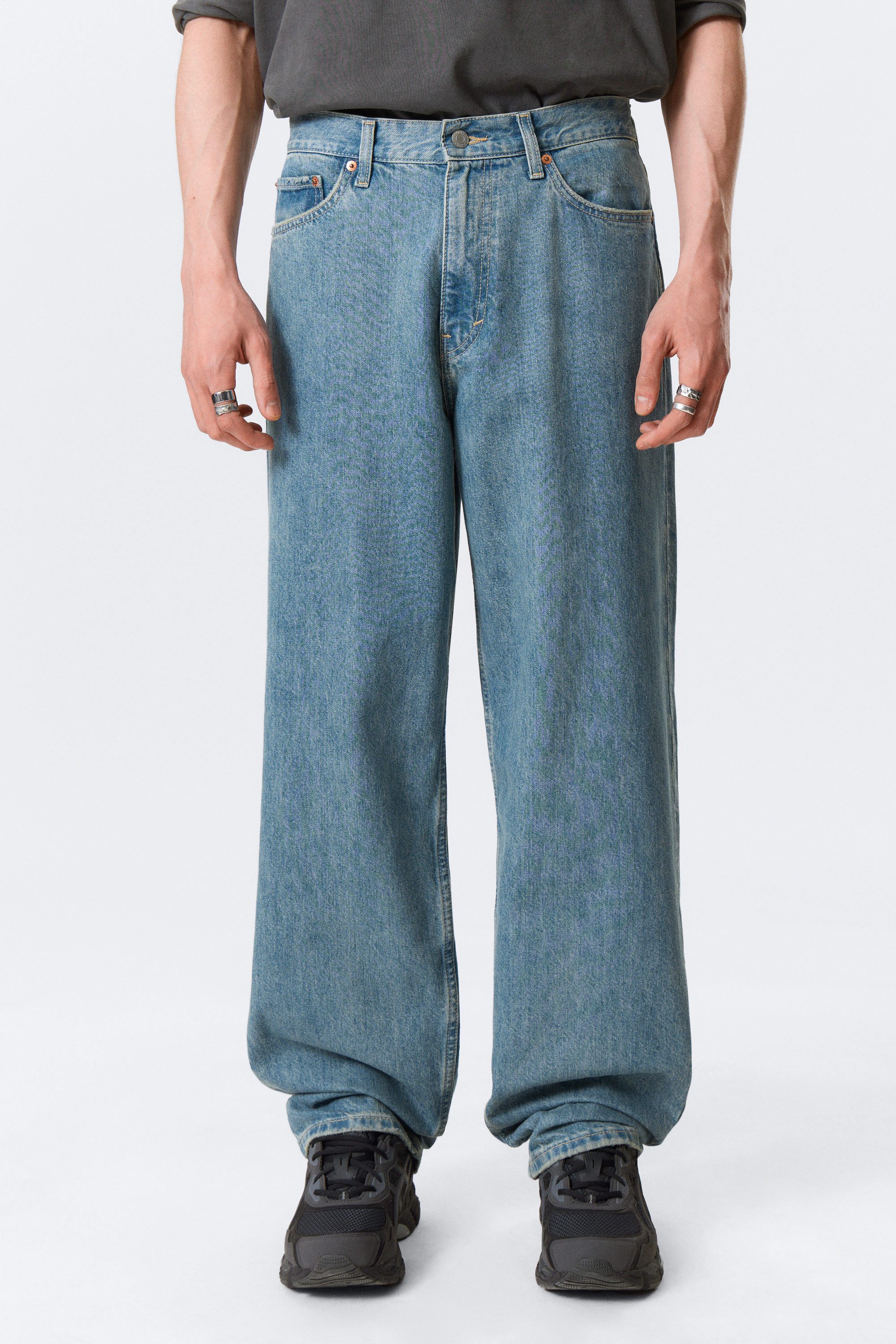 2000 Blue - Medium Blue - Galaxy Loose Straight Leg Jeans - 2