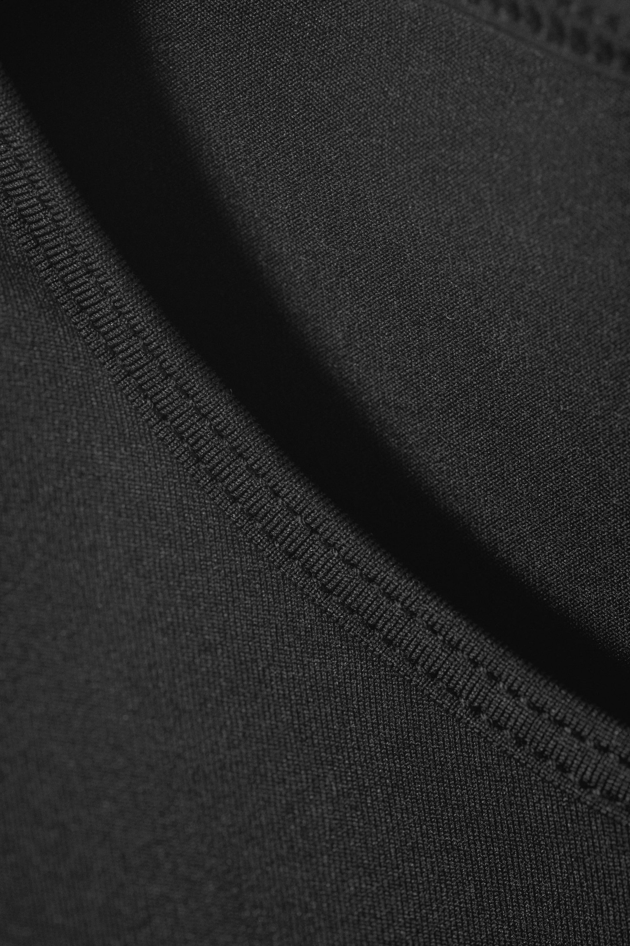 Black - Fine Fitted Tank Top - 2