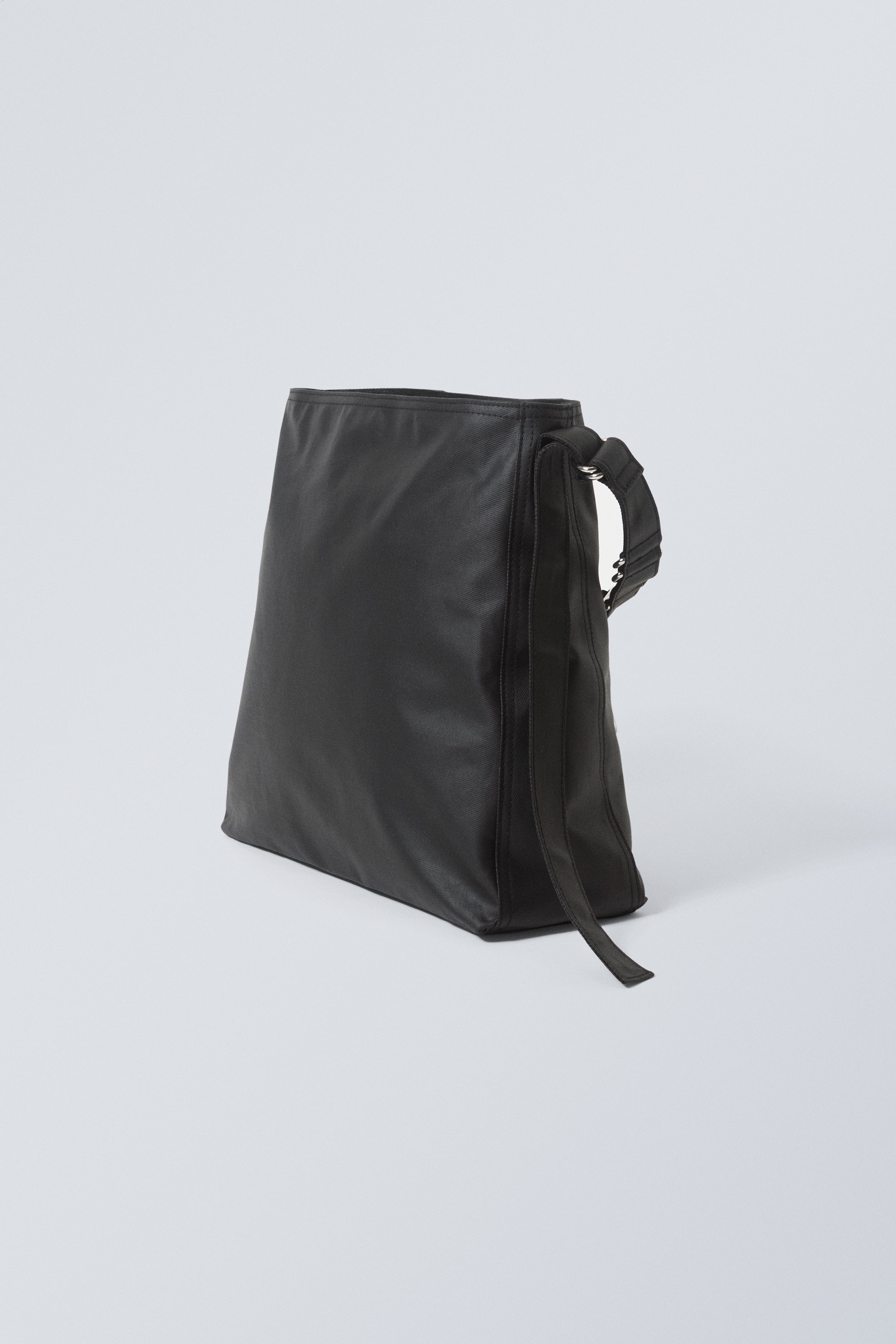 Black - D-Ring Bag - 1