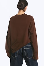 Dunkelbraun - Boxy Longsleeve aus Baumwolle - 2