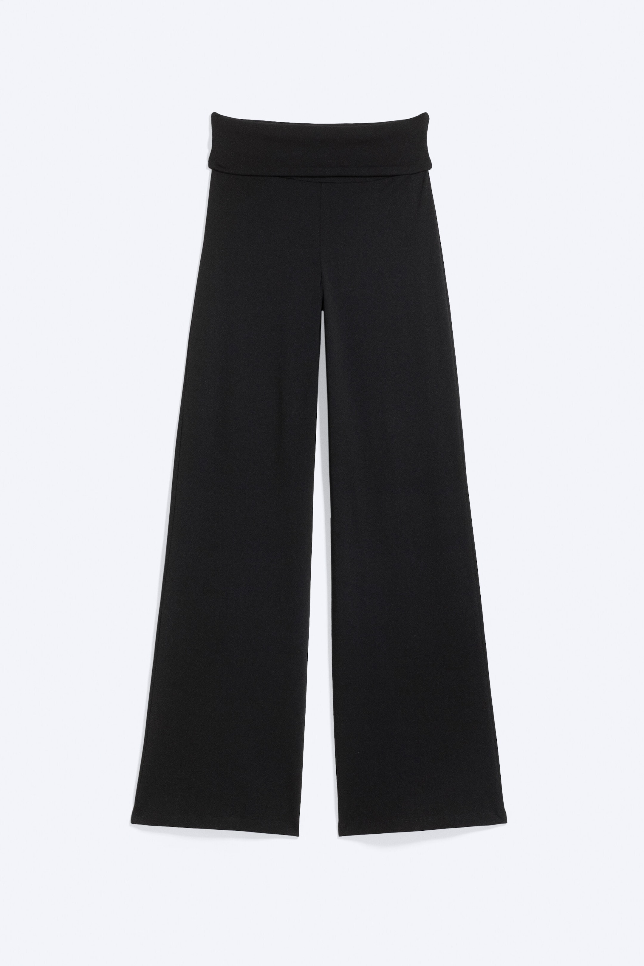 Schwarz - Flared Pyjamahose mit mittelhohem Bund - 1
