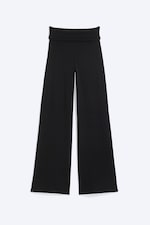 Schwarz - Flared Pyjamahose mit mittelhohem Bund - 0