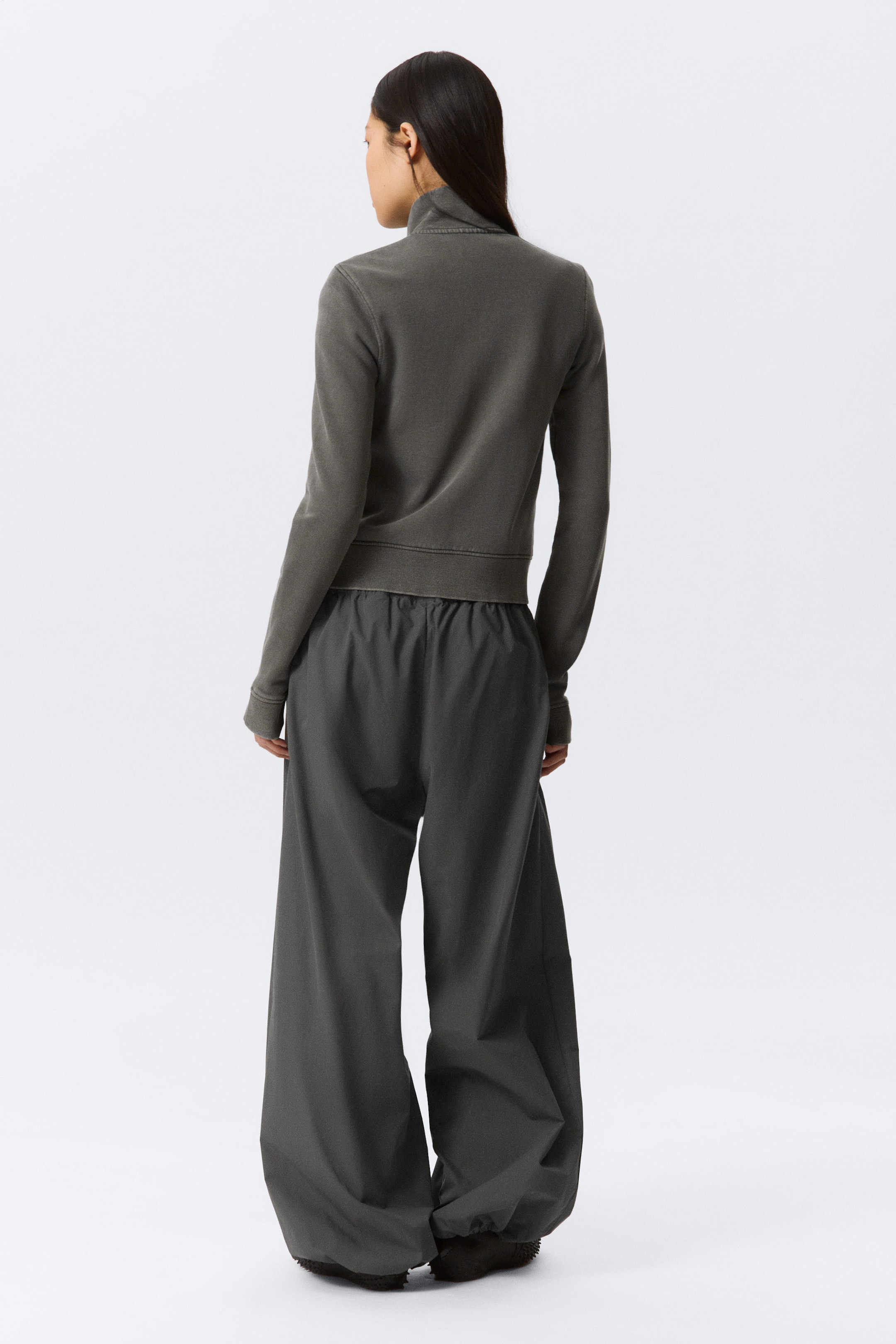 Washed Dark Grey - Fitted Funnel-Neck Zip Sweatshirt - 3