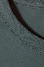 Dunkelgrün - Mittelschweres Standard-T-Shirt - 0