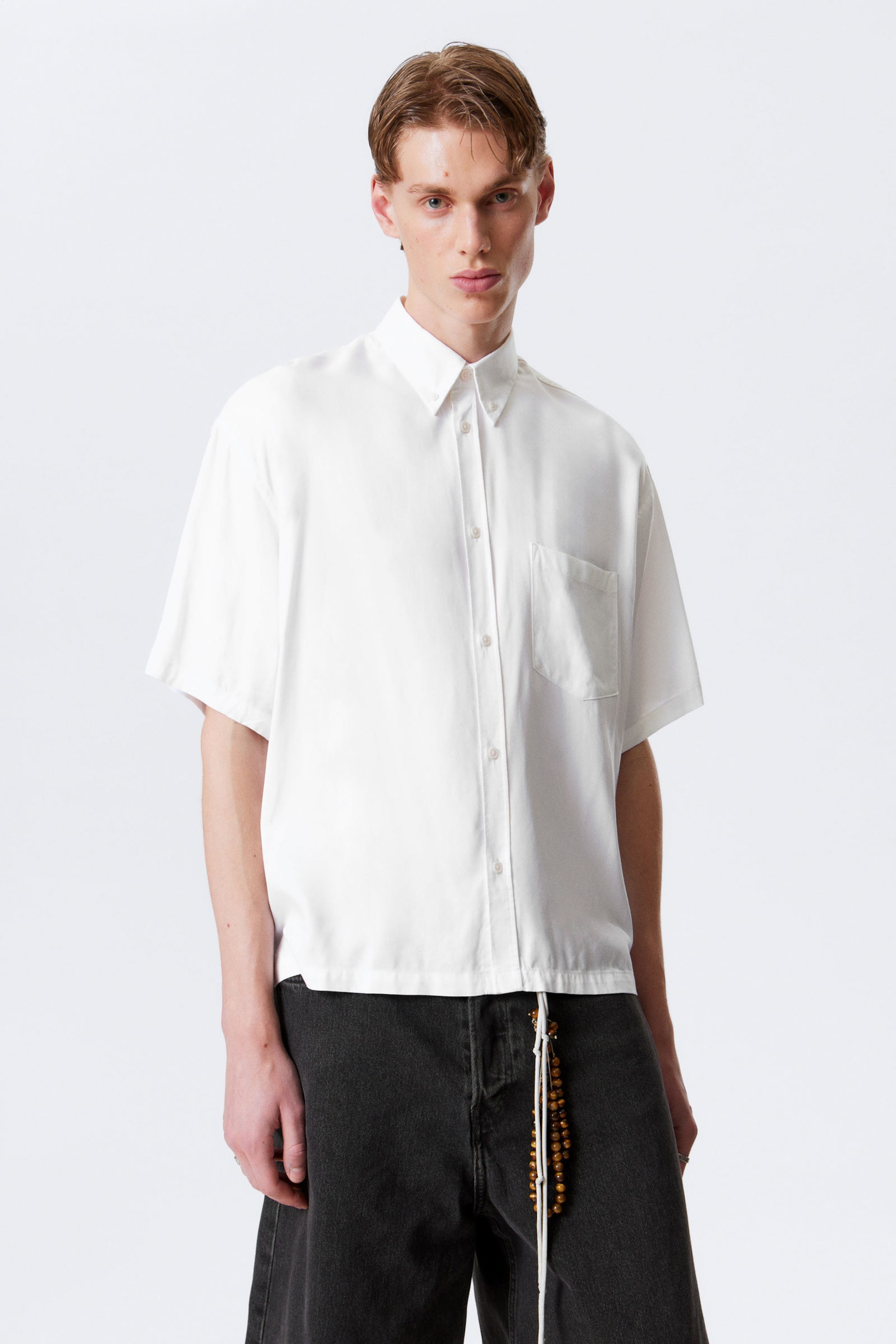 #FFFFFF - Oversized Draped Boxy Short-Sleeved Shirt - 1