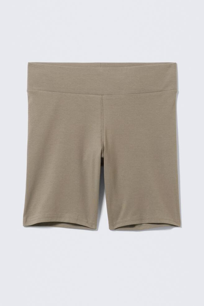 Eng anliegende Biker-Shorts mit mittlerer Bundhöhe - Grau-Beige - 1