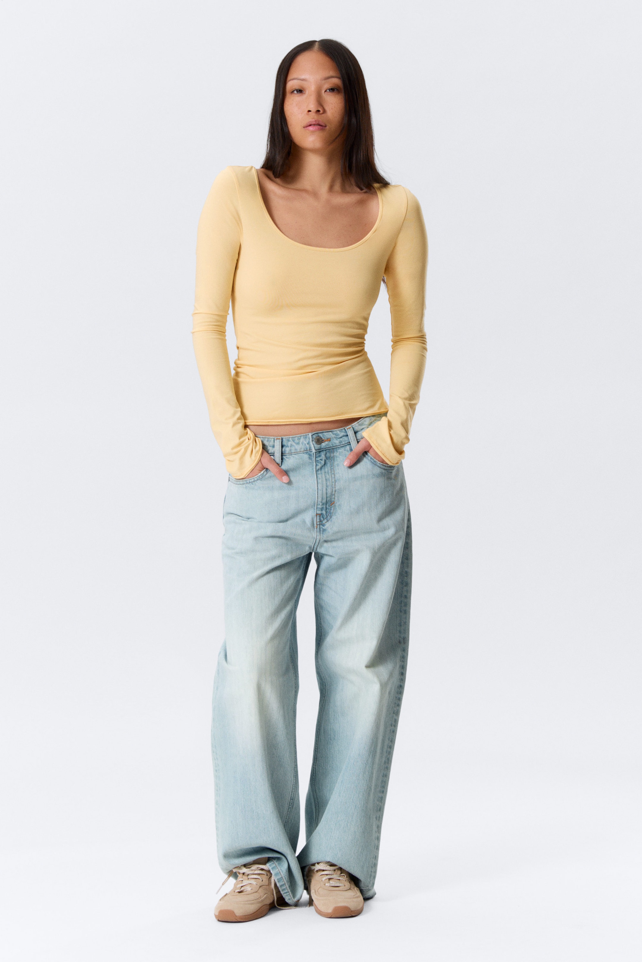 Light Yellow - Long-Sleeved Slim Fit Scoop Neck Top - 0