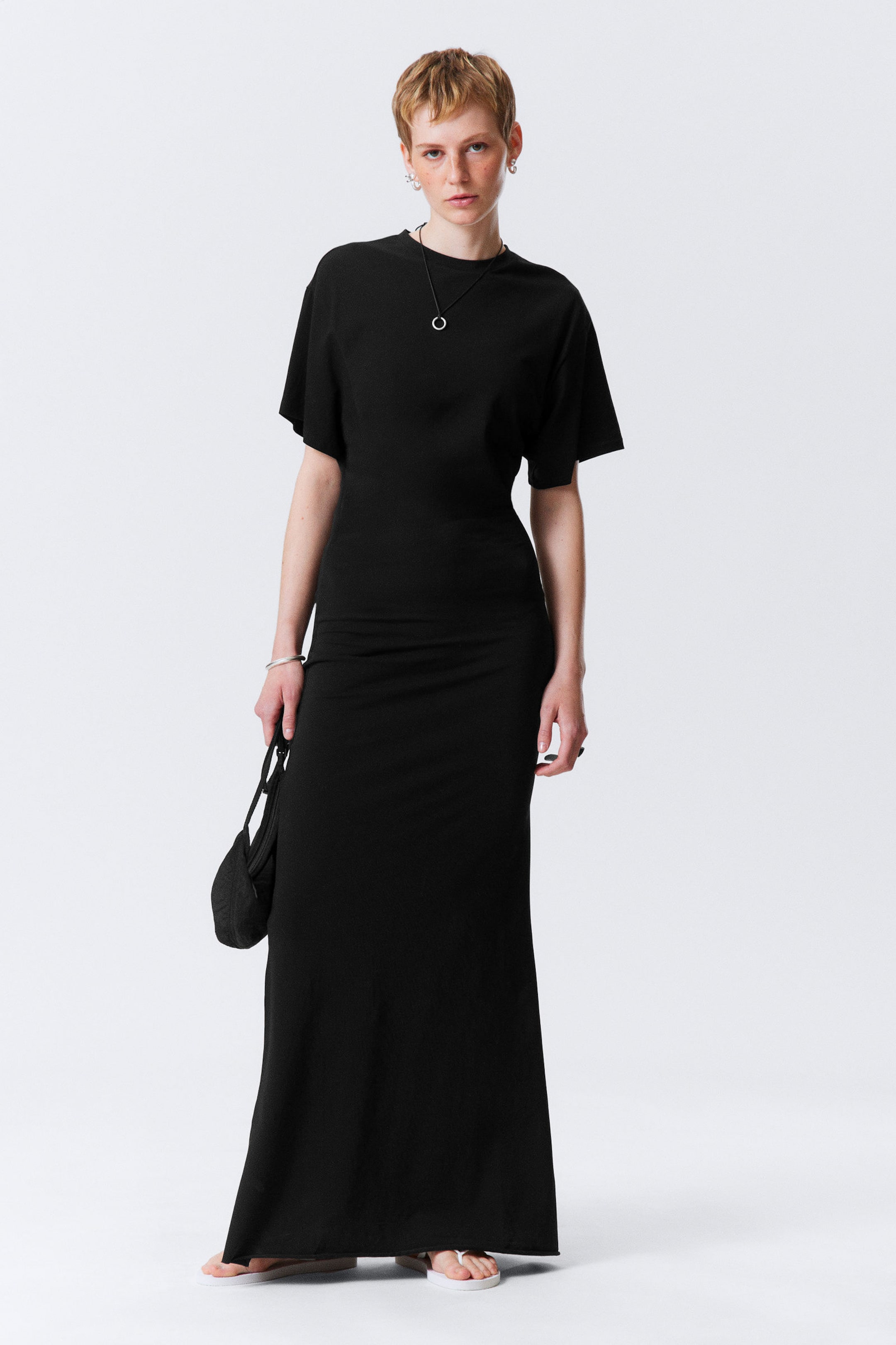 #272627 - Kurzärmeliges Maxikleid mit Raffung - 1