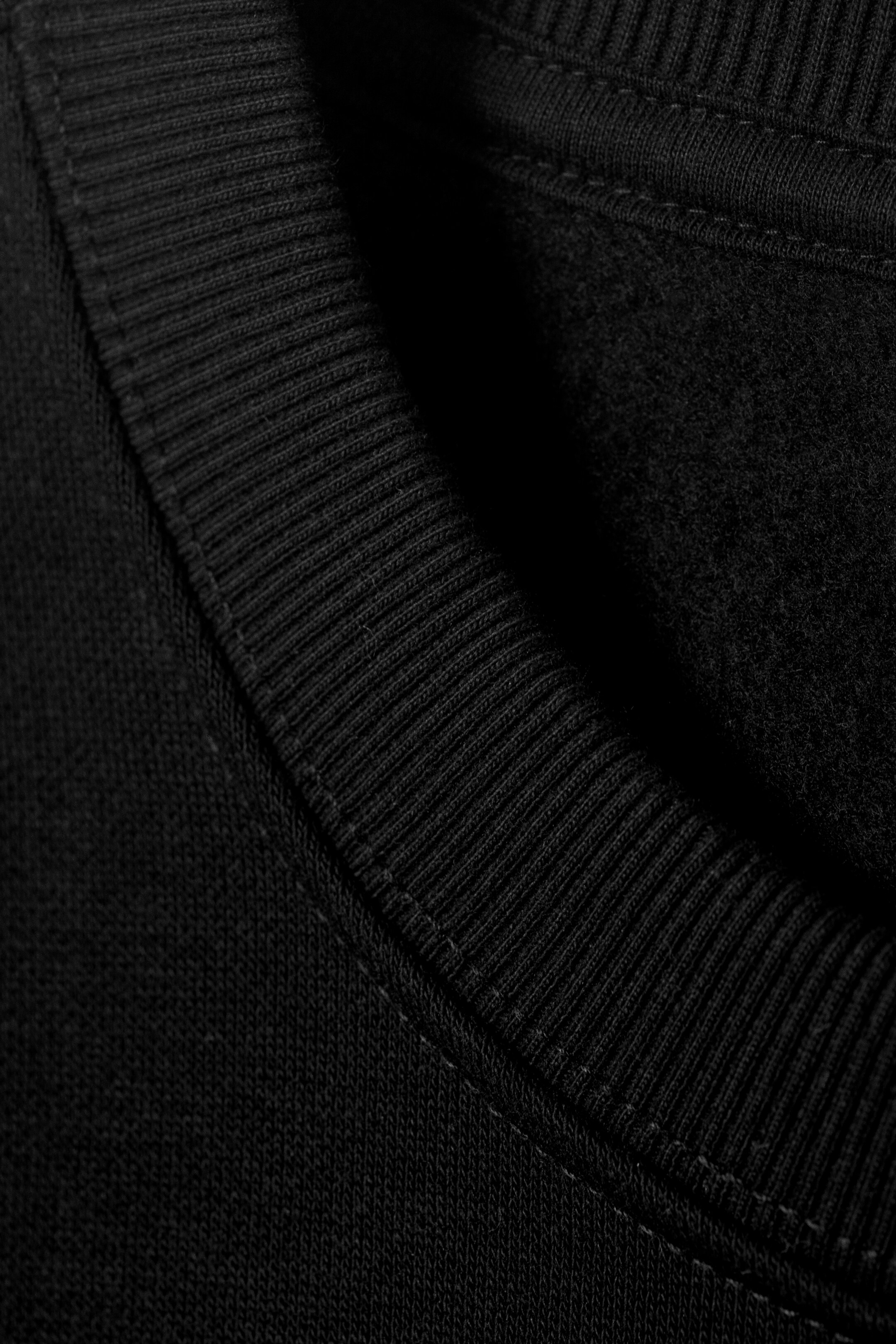 Ver imagem maior: Camisola de peso médio padrão - Preto - HOMEM | H&M PT 2