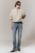 Kimberley Blue - Mittelblau - Tension Mid Rise Slim Bootcut Leg Jeans - 0