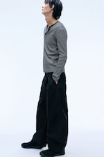 Schwarz - Felix Barrel-Chinohose - 2