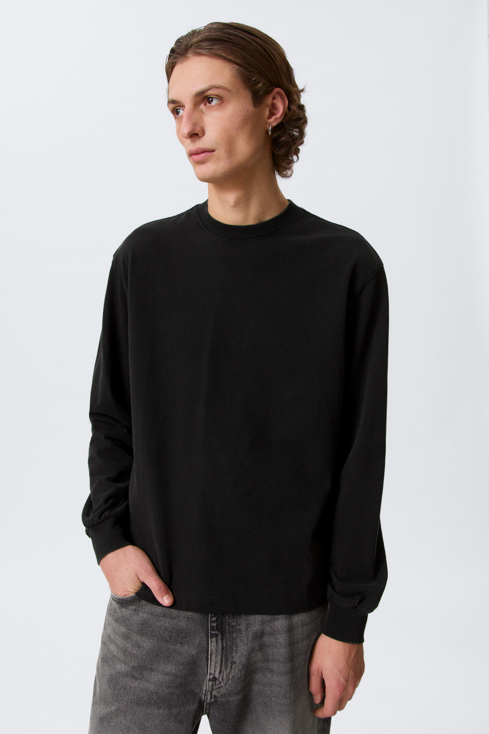 Schwarz - Longsleeve mit lockerer Passform - 1