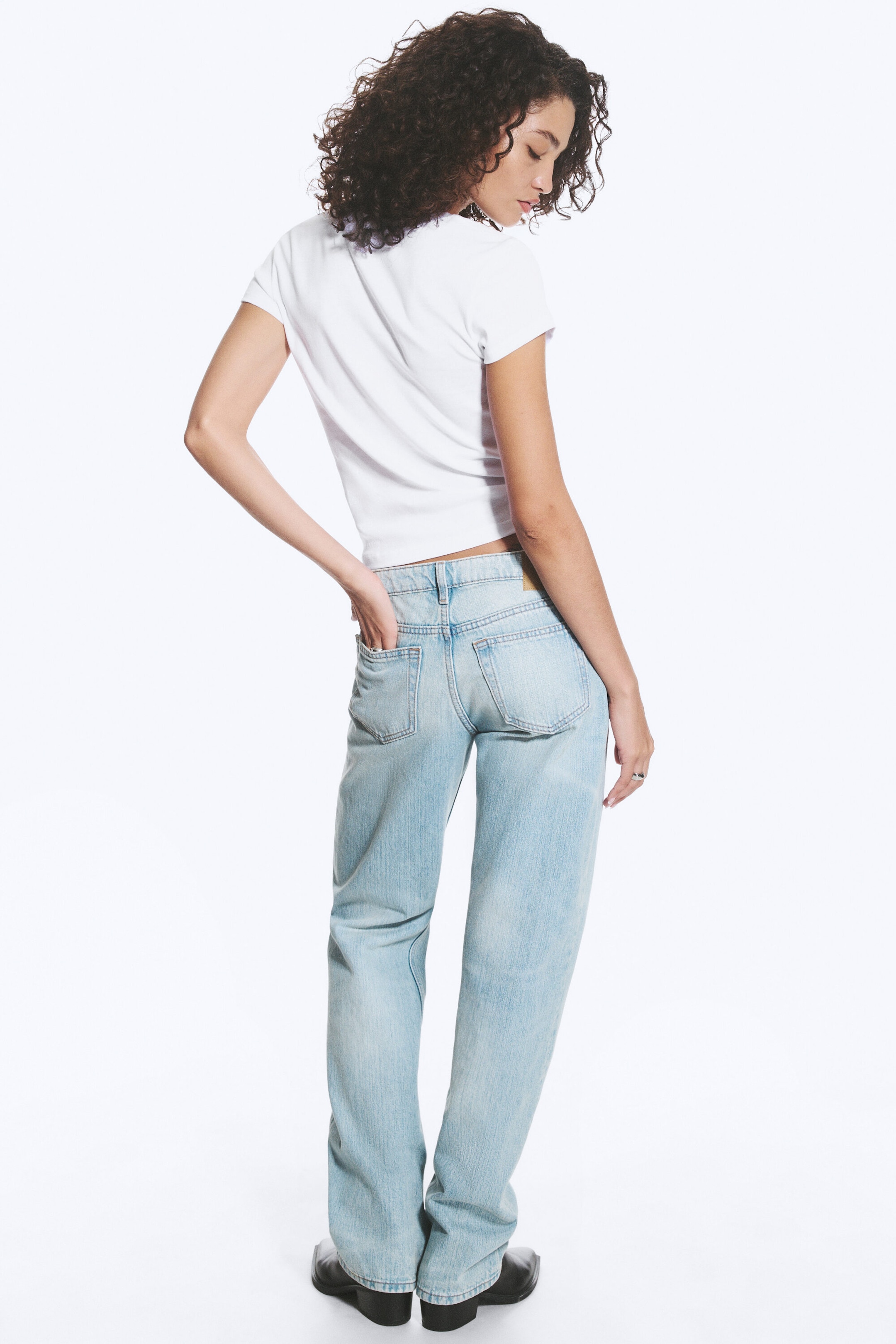 Aeon Blue - Ljusblå - Arrow Low Waist Regular Straight Jeans - 4