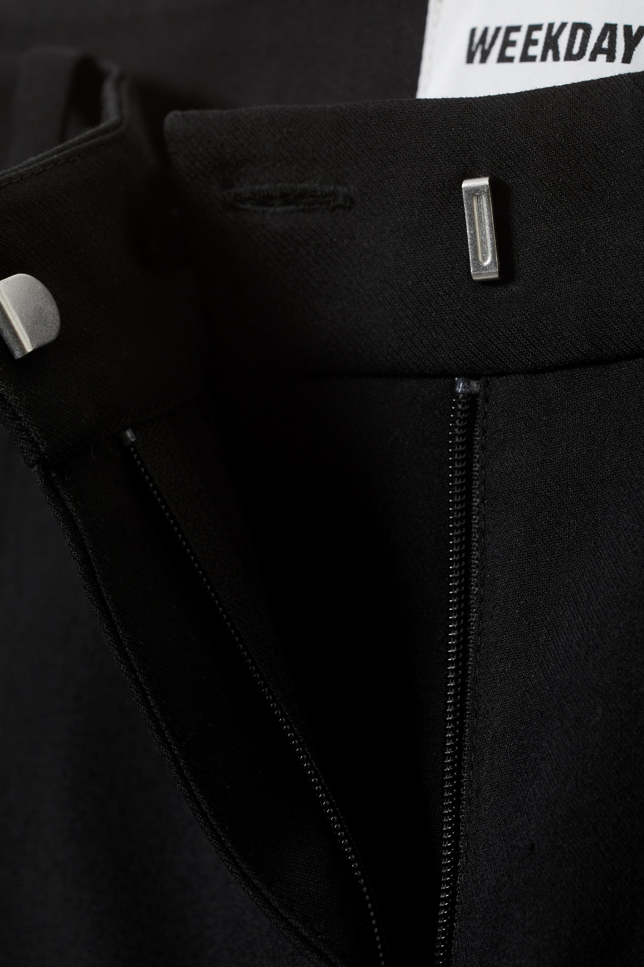 Black - Relaxed Fit Suiting Trousers - 1