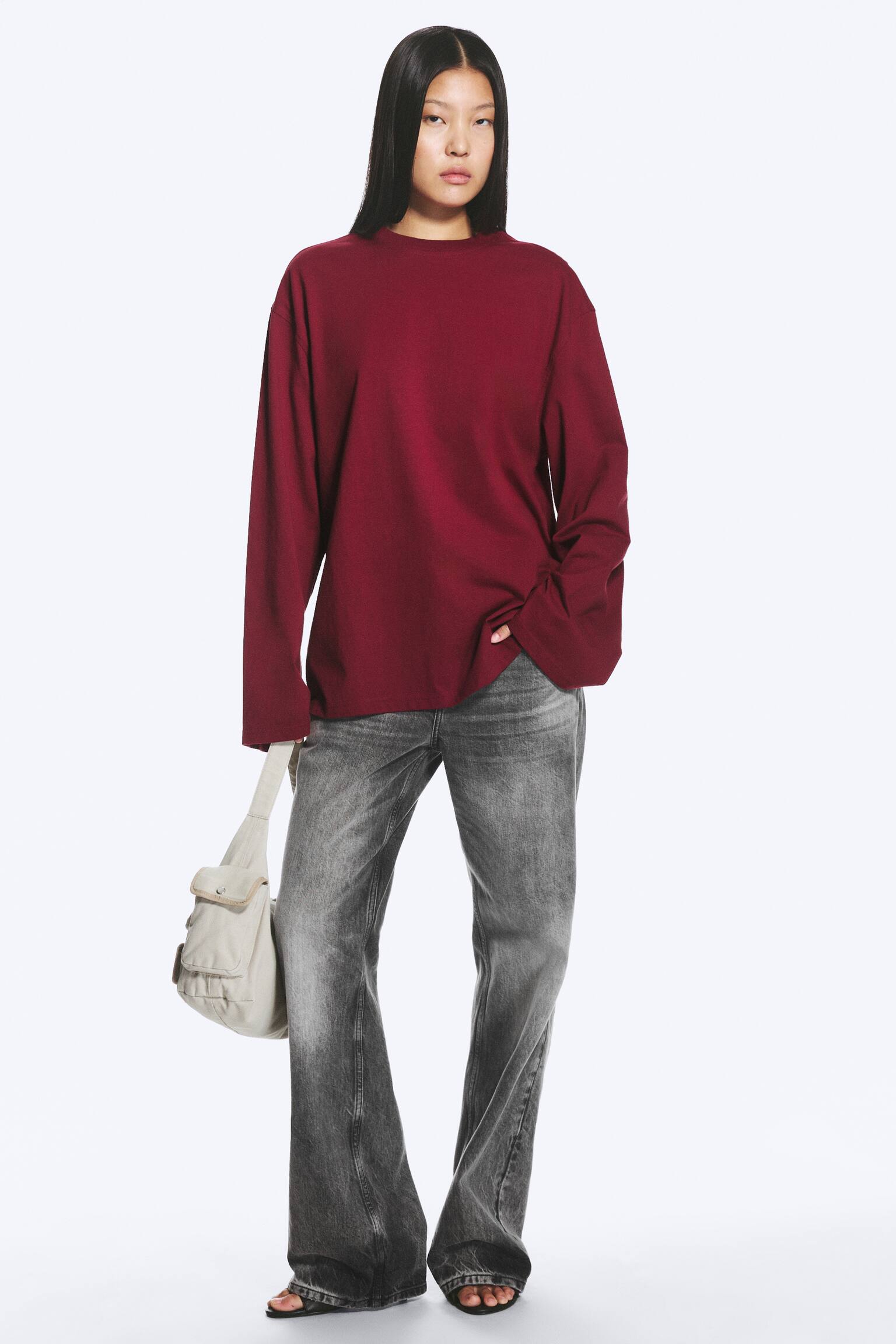 Oversized-T-Shirt mit langen Ärmeln - Dunkelrot/Weiß/Schwarz/Verwaschenes Taubenblau - 1