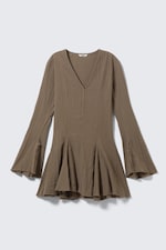 Dark Mole - Crinkled Long-Sleeved Mini Dress - 0