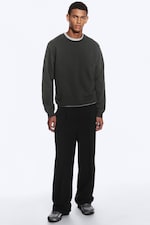 Ausgewaschenes Dunkelgrau - Klassisches Sweatshirt - 1