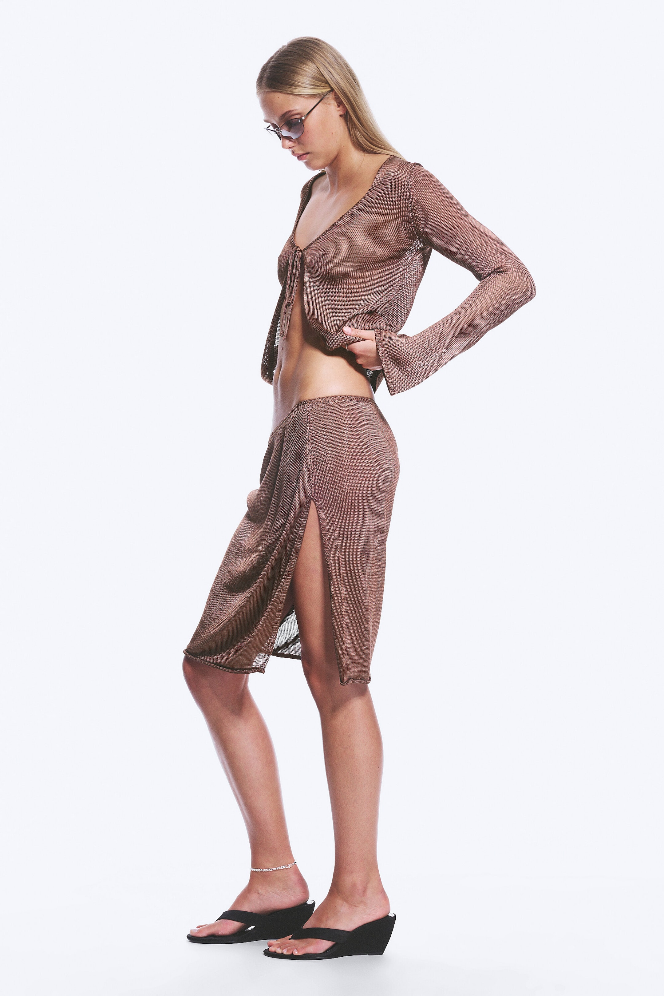 Braun - Midirock aus Strick mit mittelhohem Bund - 2