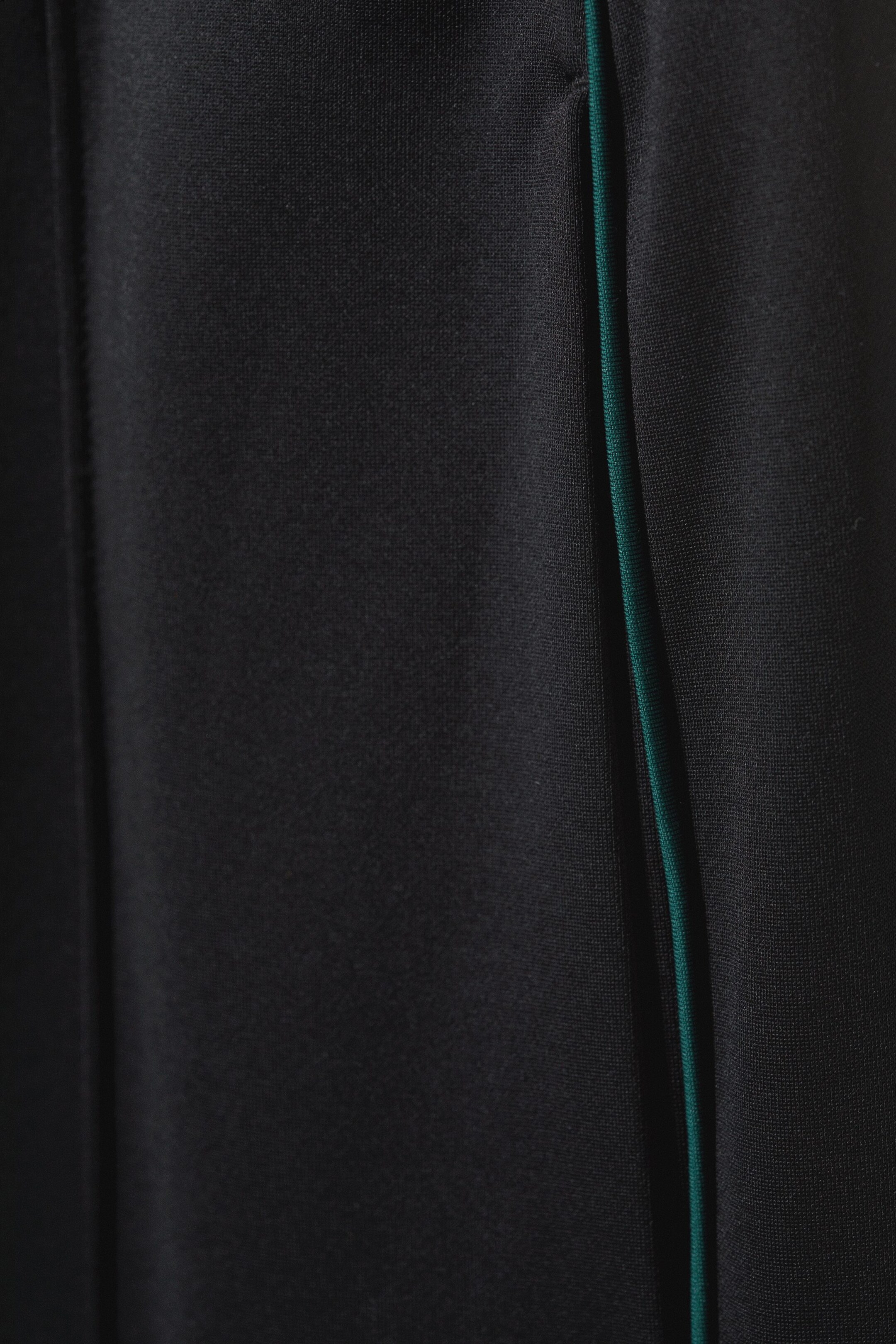 Black - Ken Trackpants - 1