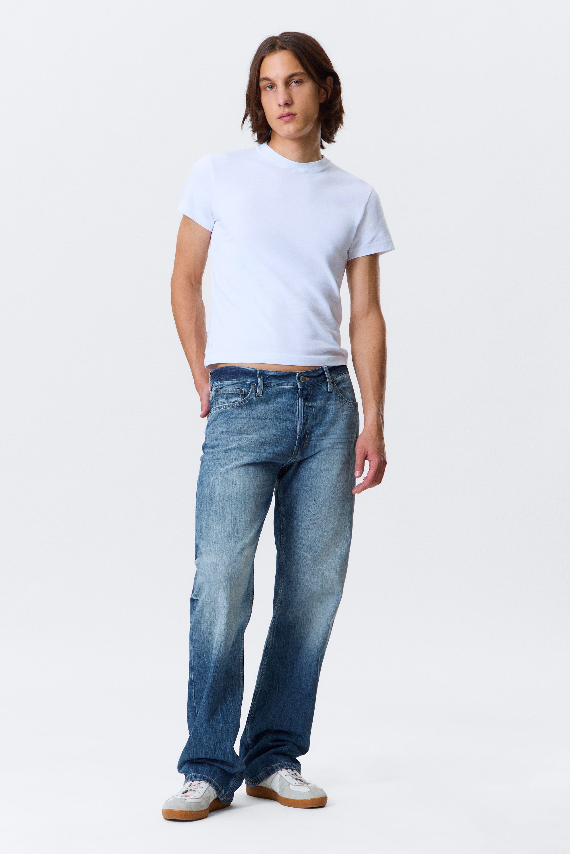 Board Blue - Mellanblå - Meteor Low Waist Relaxed Straight Leg Jeans - 1