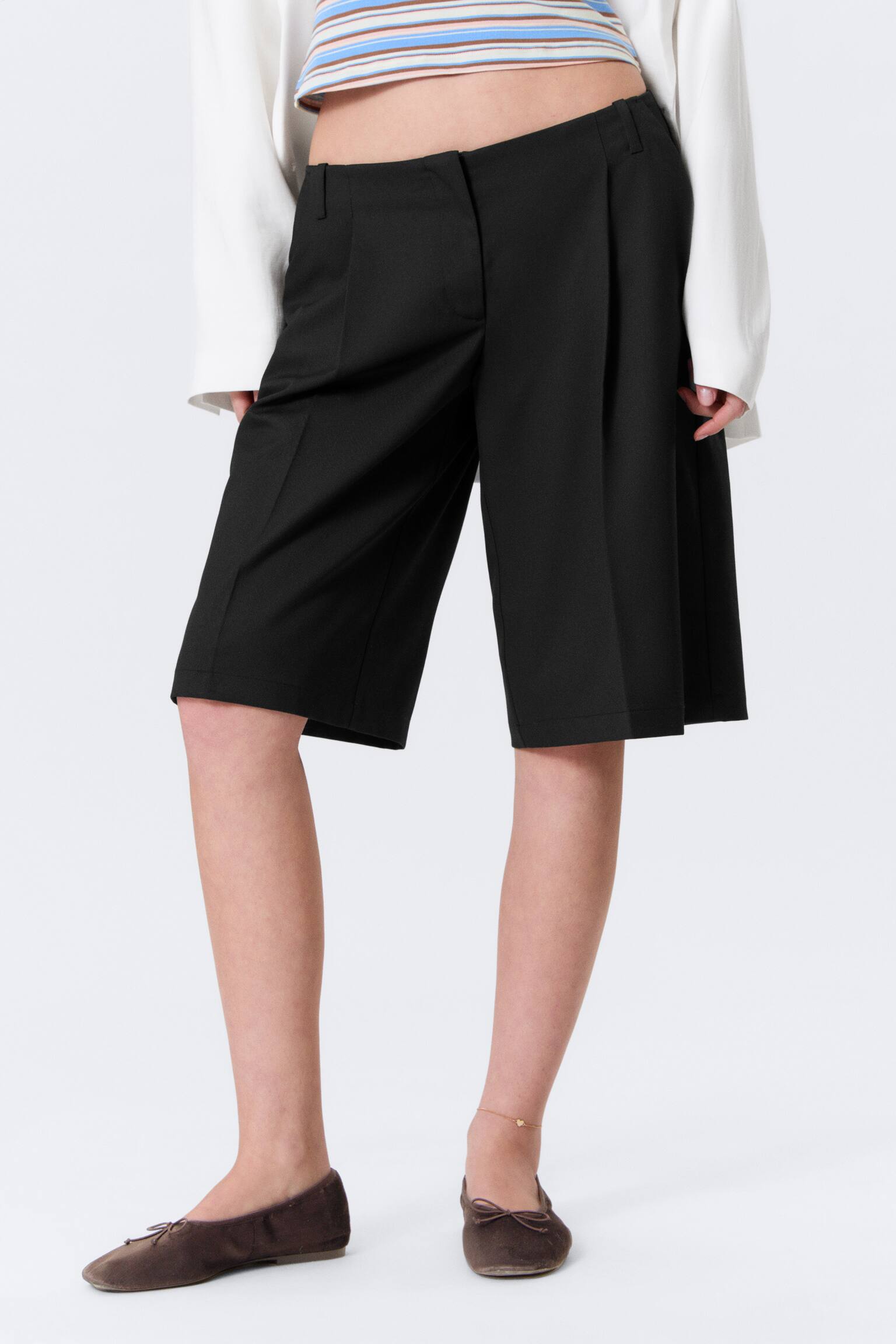 Shorts de traje de tiro bajo y tres cuartos - Negro/Beige claro - 4