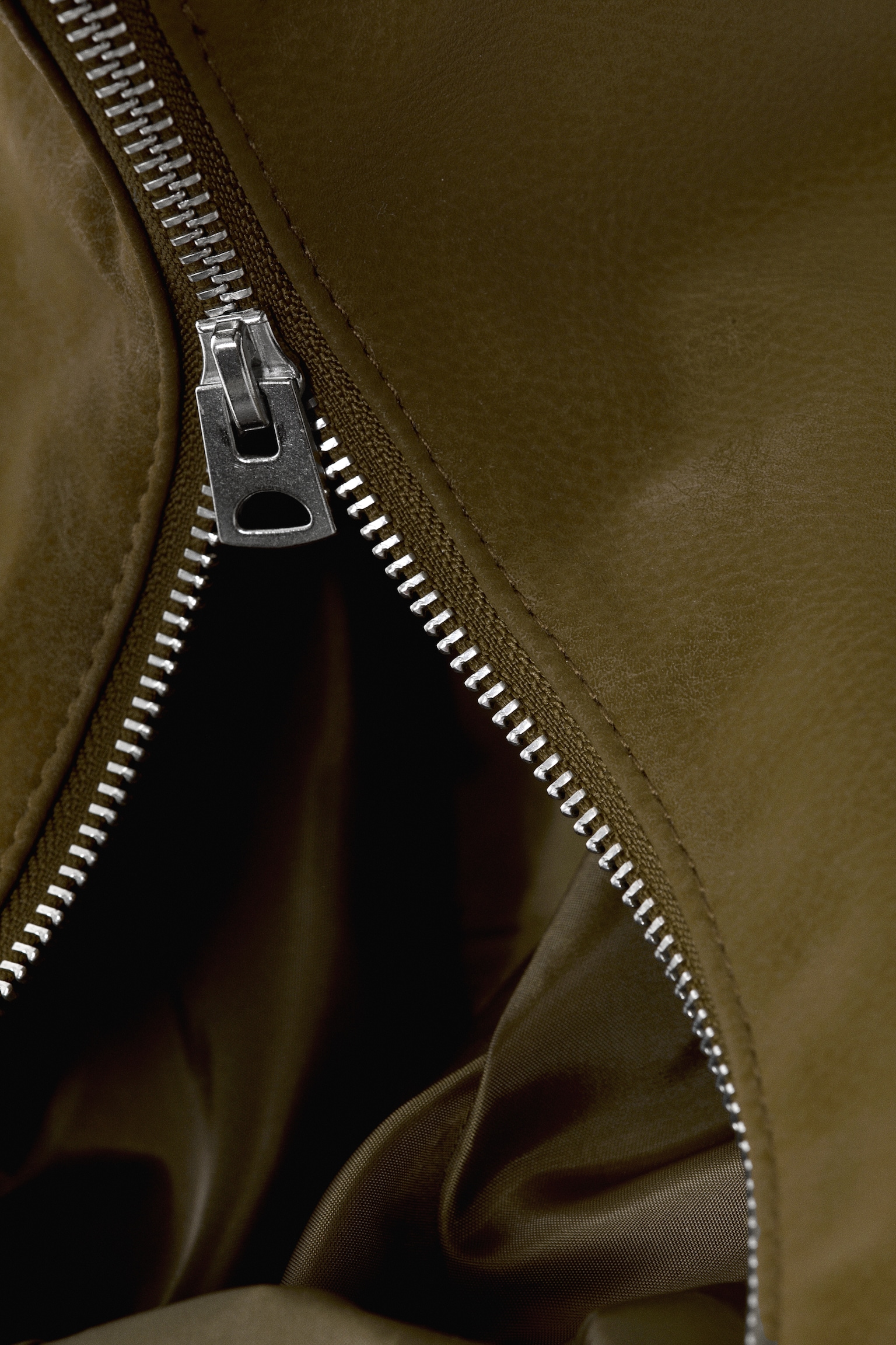 Bolso de hombro redondeado - Verde caqui oscuro - 5