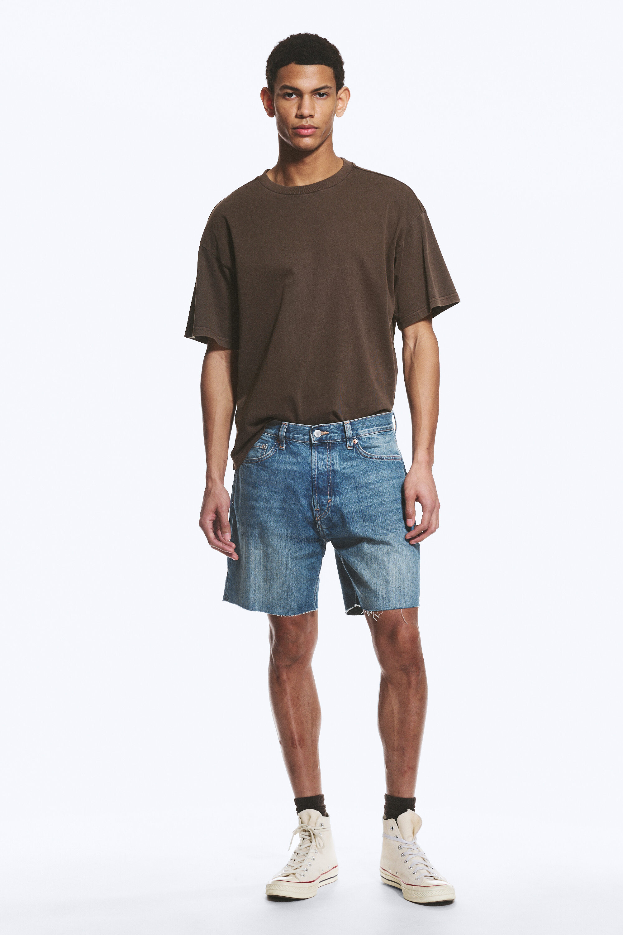 space relaxed mid-thigh denim shorts - Radio Blue - Medium Blue
