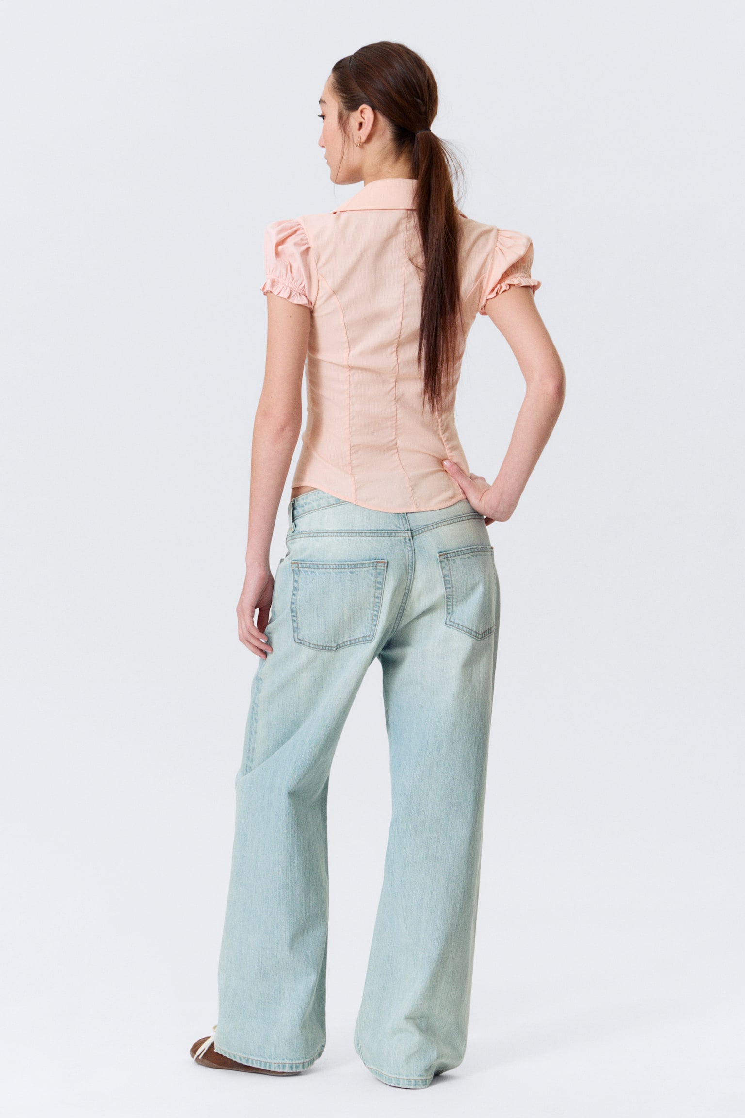 Camisa resort de manga corta ajustada - Peachy Pink a rayas/A rayas marrones - 3