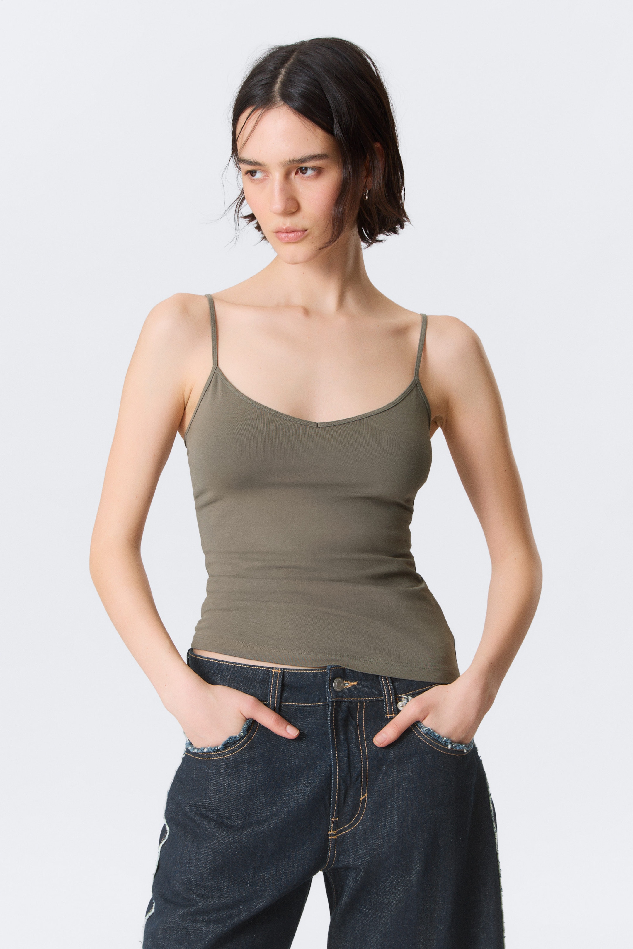 Grau - Schlankes Baumwoll-Unterhemd mit V-Ausschnitt - 0