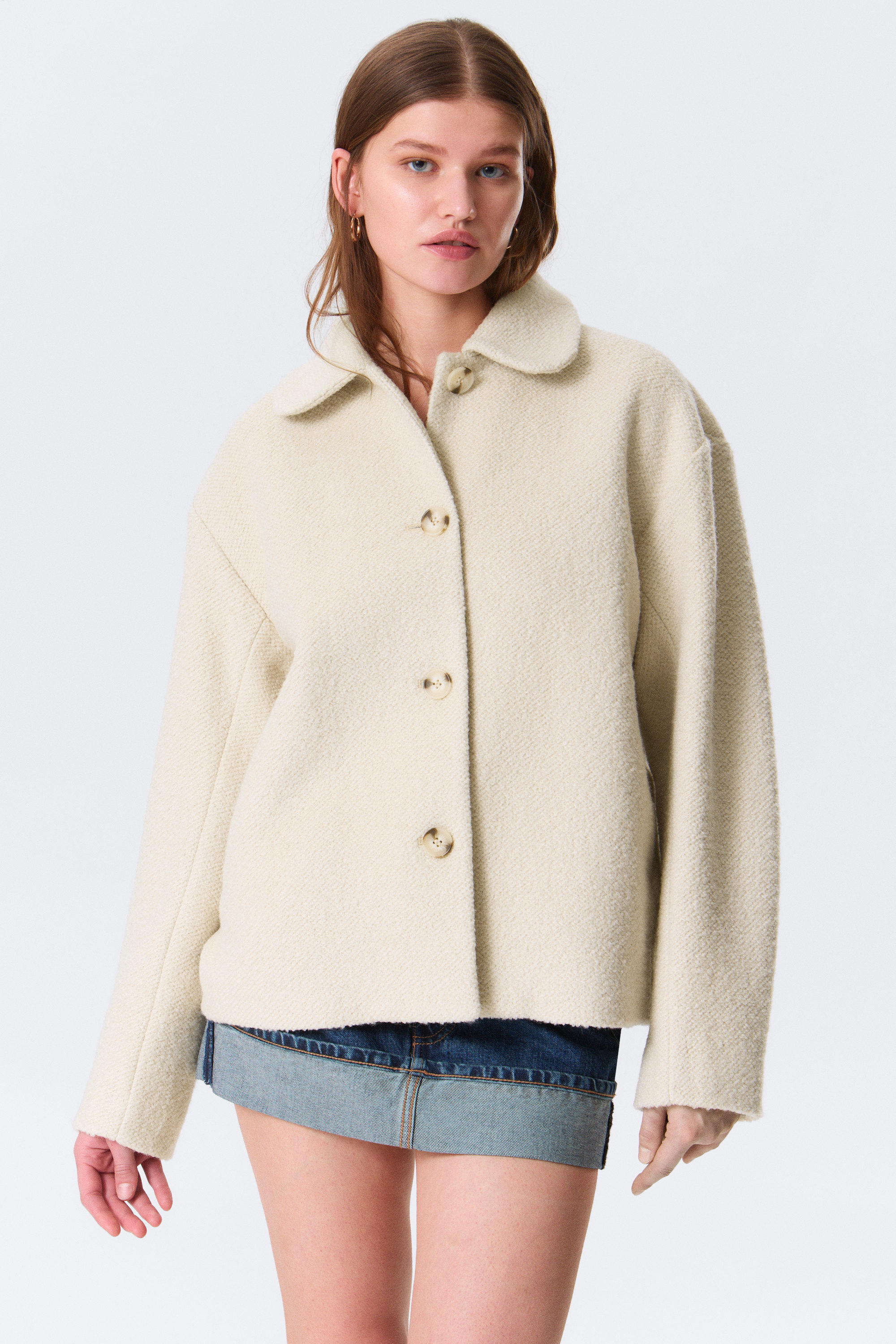 boxy button-up wool-blend jacket - Dusty Cream | Monki EU