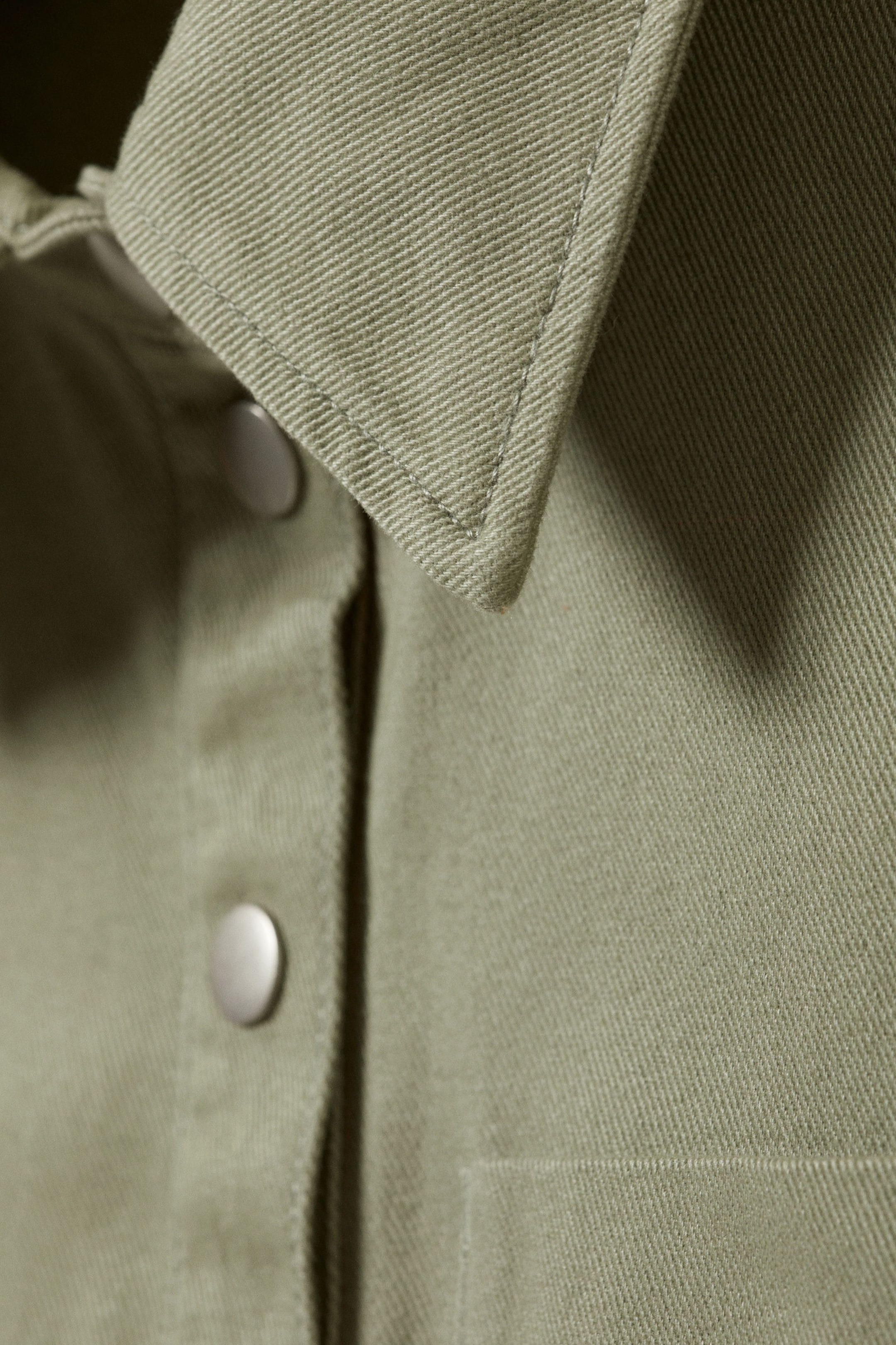 Khaki - Hemd aus Baumwolltwill mit Cap Sleeves - 4