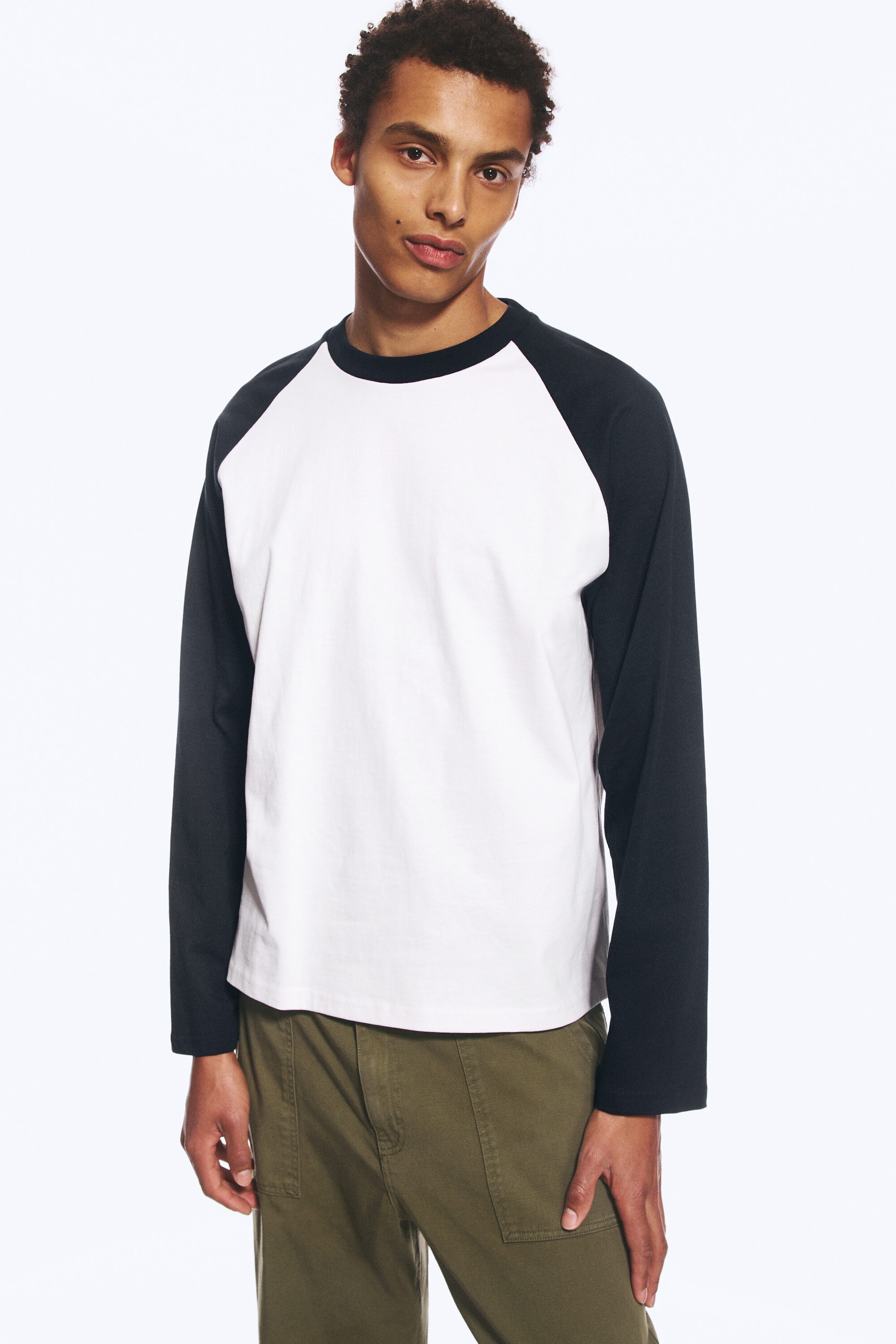 White & Navy Blue - Loose Boxy Raglan-Sleeved T-shirt - 2