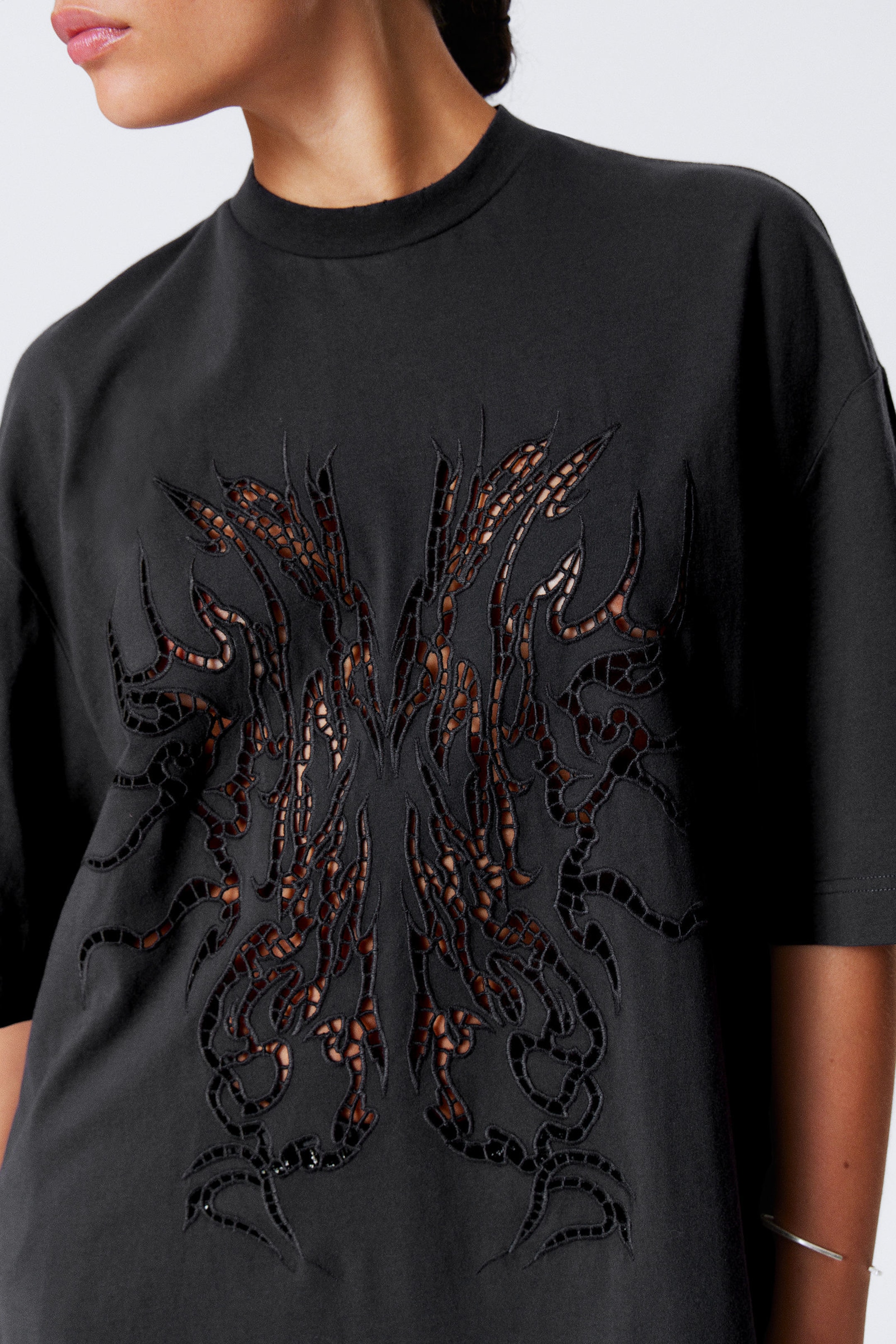 #3A3A3D - Broderie Anglaise Oversized T-shirt - 2