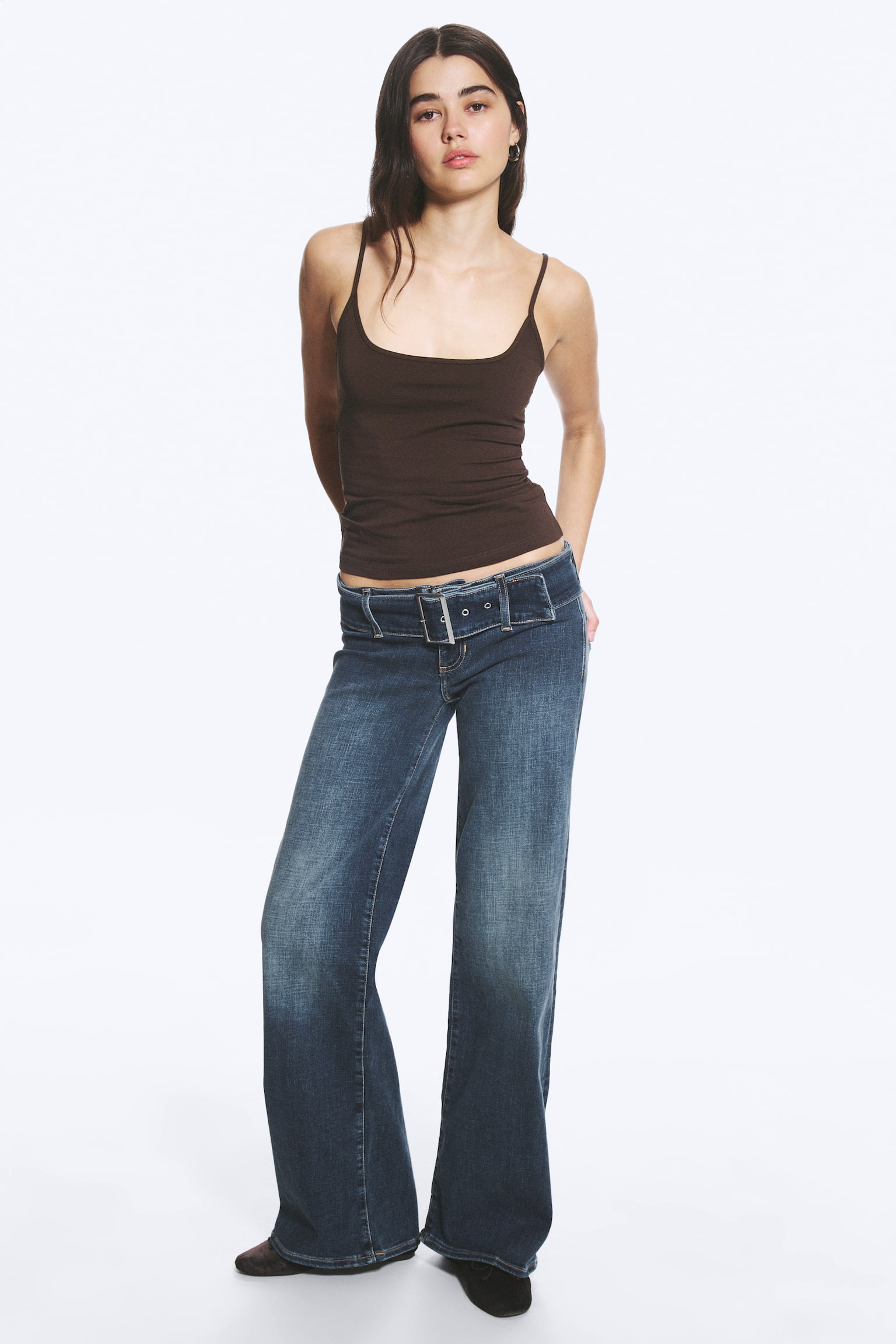 Willow Jeans Flare de Cintura Baixa e Corte Solto - Azul Tune - Azul Escuro - 1