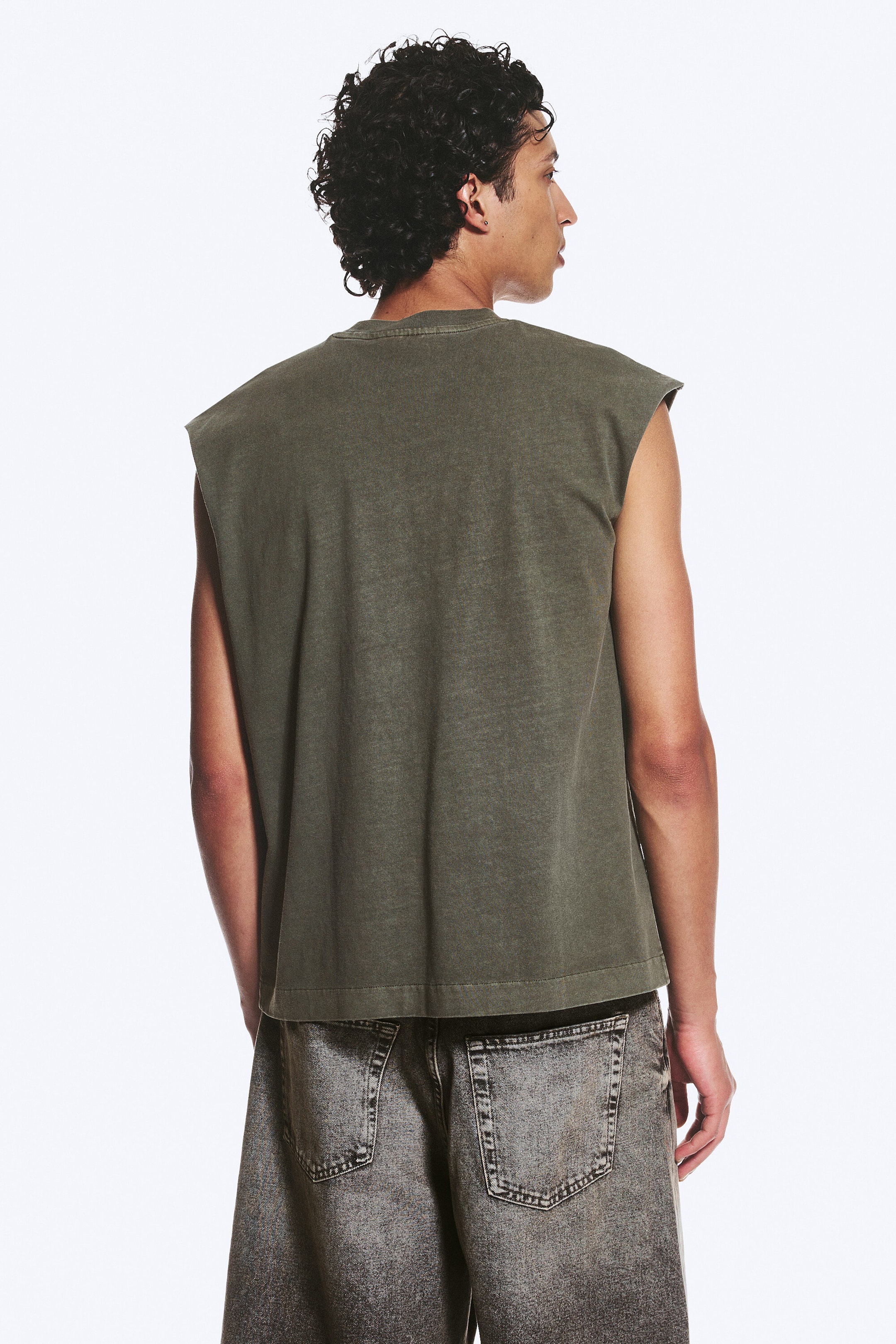 Gewaschenes dunkles Khakigrün - Lockeres, quadratisches Baumwoll-Tanktop - 2