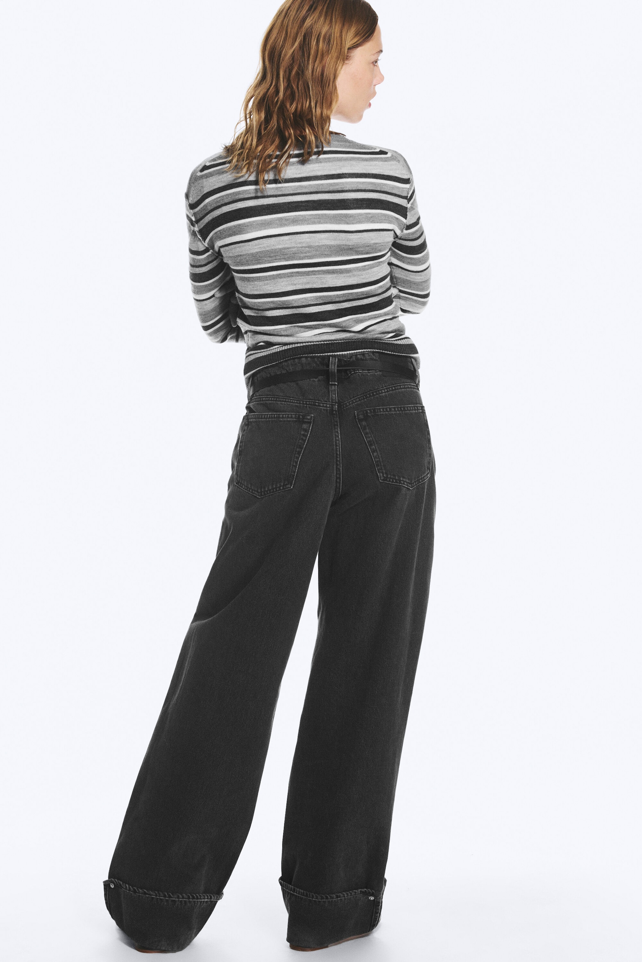 Elegie Black - Noir - Ample jean taille basse à jambe large avec revers - 4