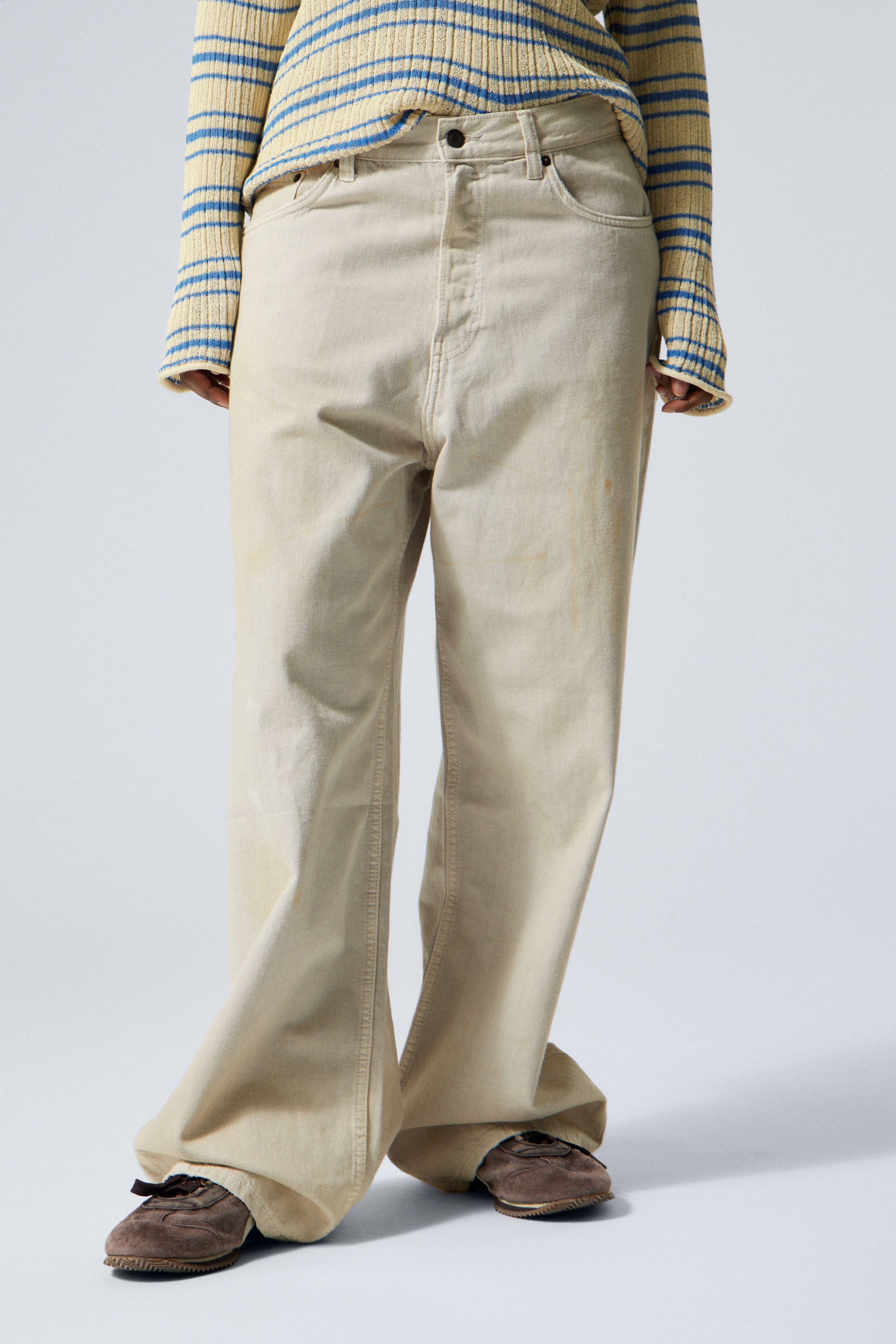 #DFD7CA - Astro Loose Baggy Leg Jeans - 2