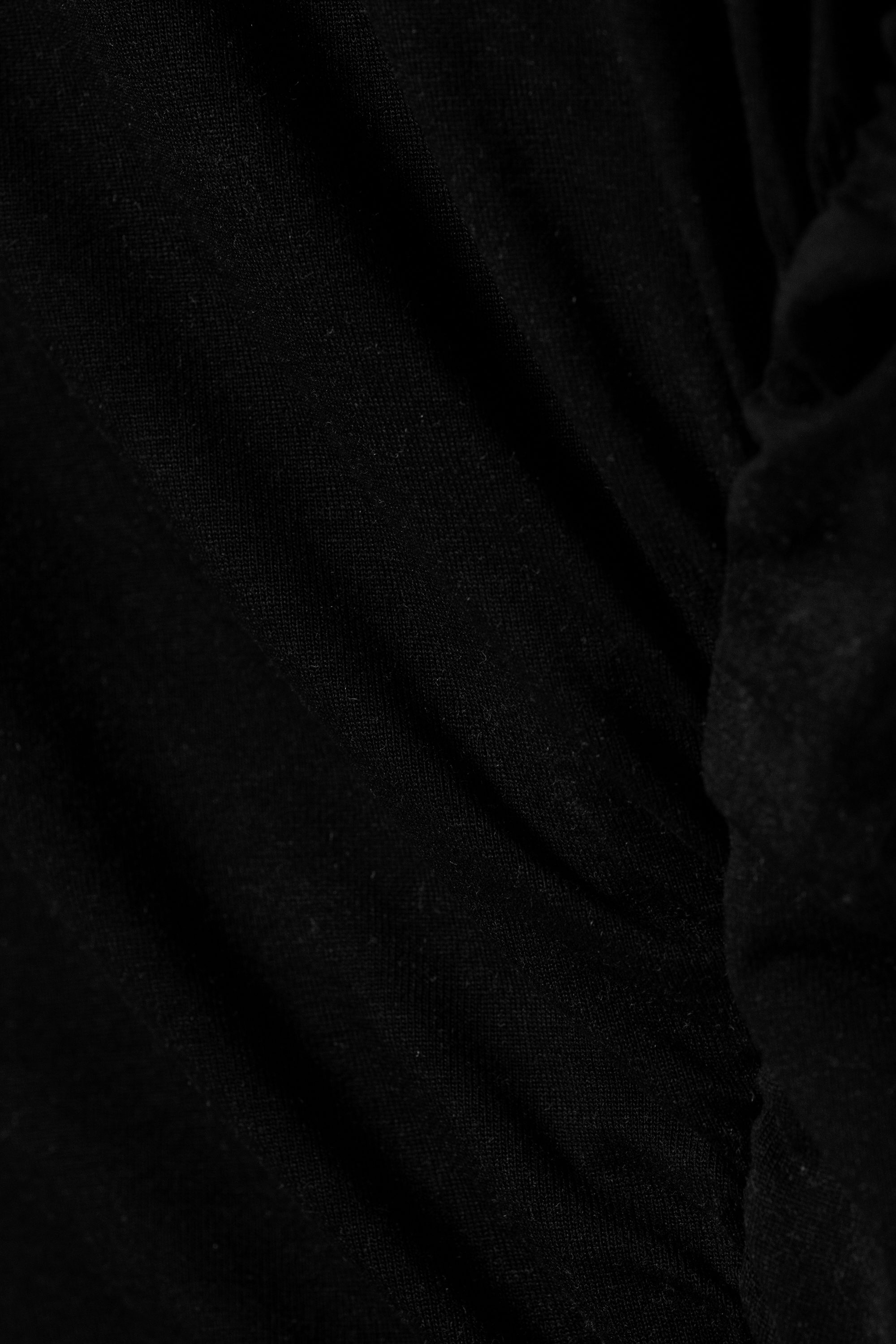 Schwarz - Drapiertes Lyocell-Oberteil im Slim Fit - 2