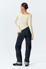 Light Yellow - Dots - Long-Sleeved Slim Fit Scoop Neck Top - 2