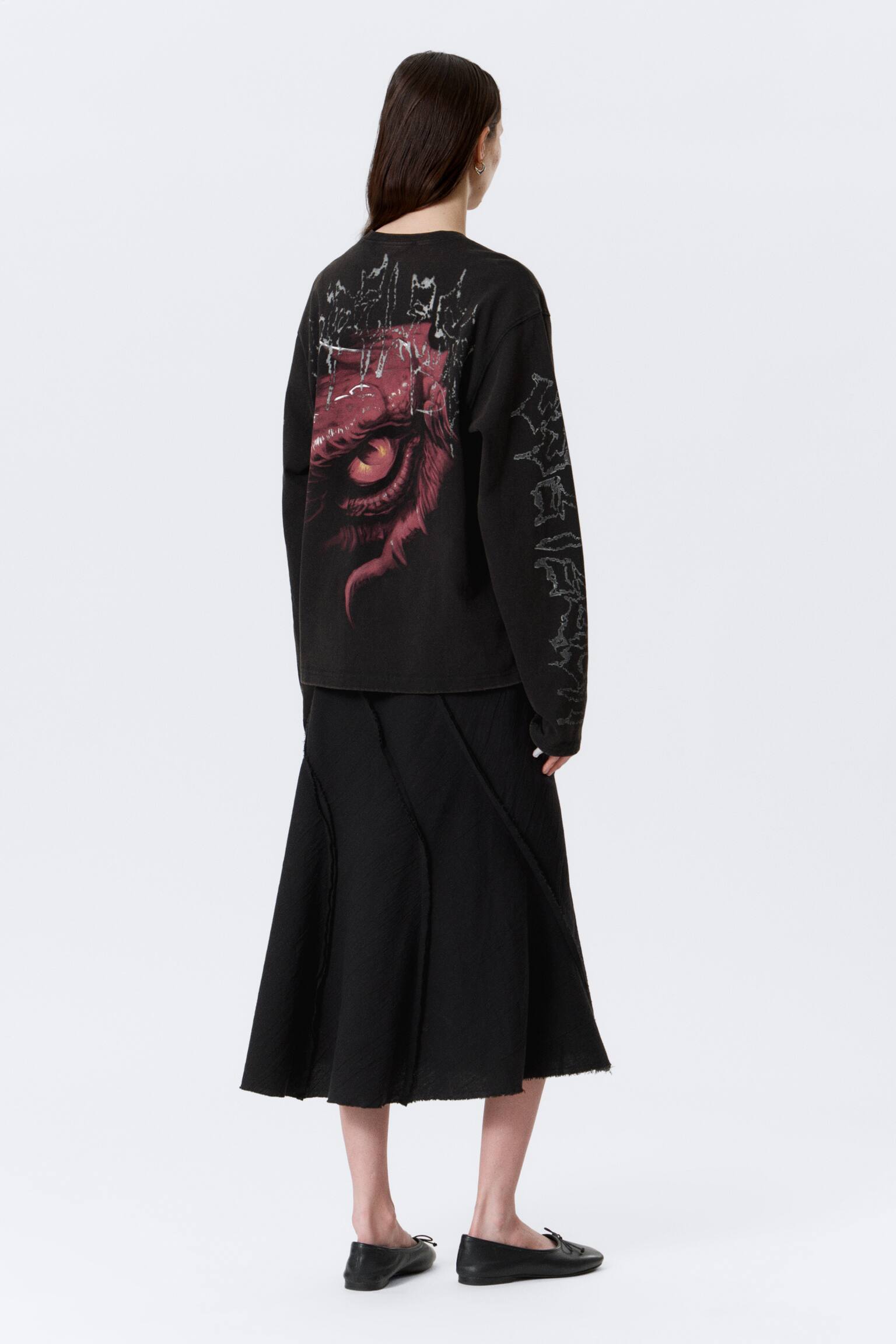 Boxy top met print en lange mouwen - Washed Black - Dragon Gaze - 3