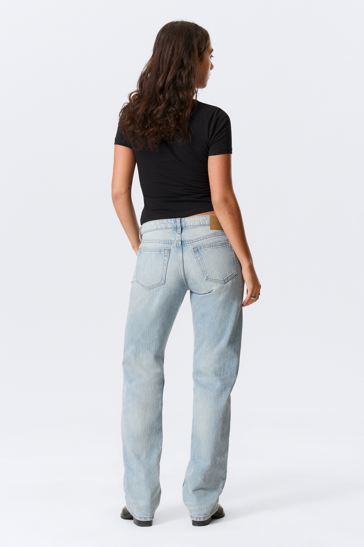 Arrow Low Rise Regular Straight Leg Jeans - Aeon Blue - Light Blue/2000 Blue - středně modrá/Second Blue – středně modrá/Board Blue - středně modrá/Blue Fade - Medium Blue/Tuned Black - Black/Mine Blue - Medium Blue - 6