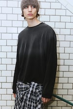 Washed Black Ombre - Relaxed Long-Sleeved T-shirt - 1