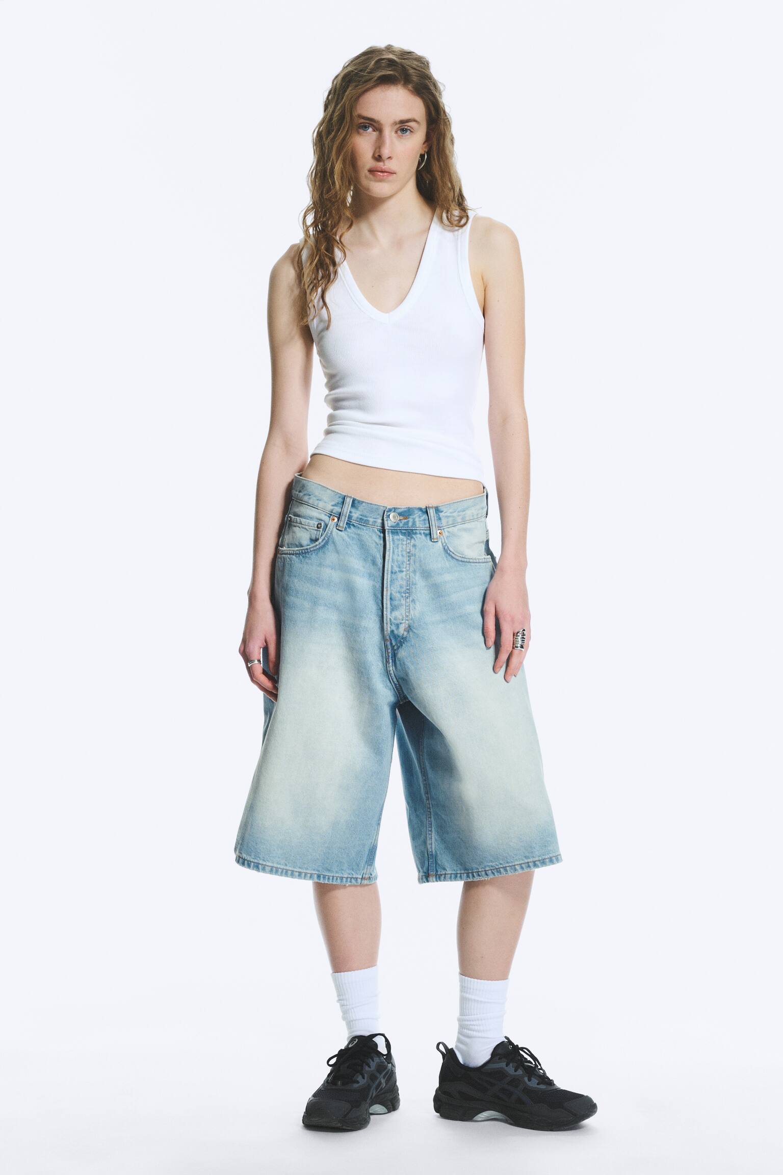 Astro дънкови шорти с ниска талия и свободна кройка - Кимбърли синьо - светло синьо/Redondo Black - Черно/Ситизън Блу - Светлосин/Blue Hymn - Средно синьо - 10