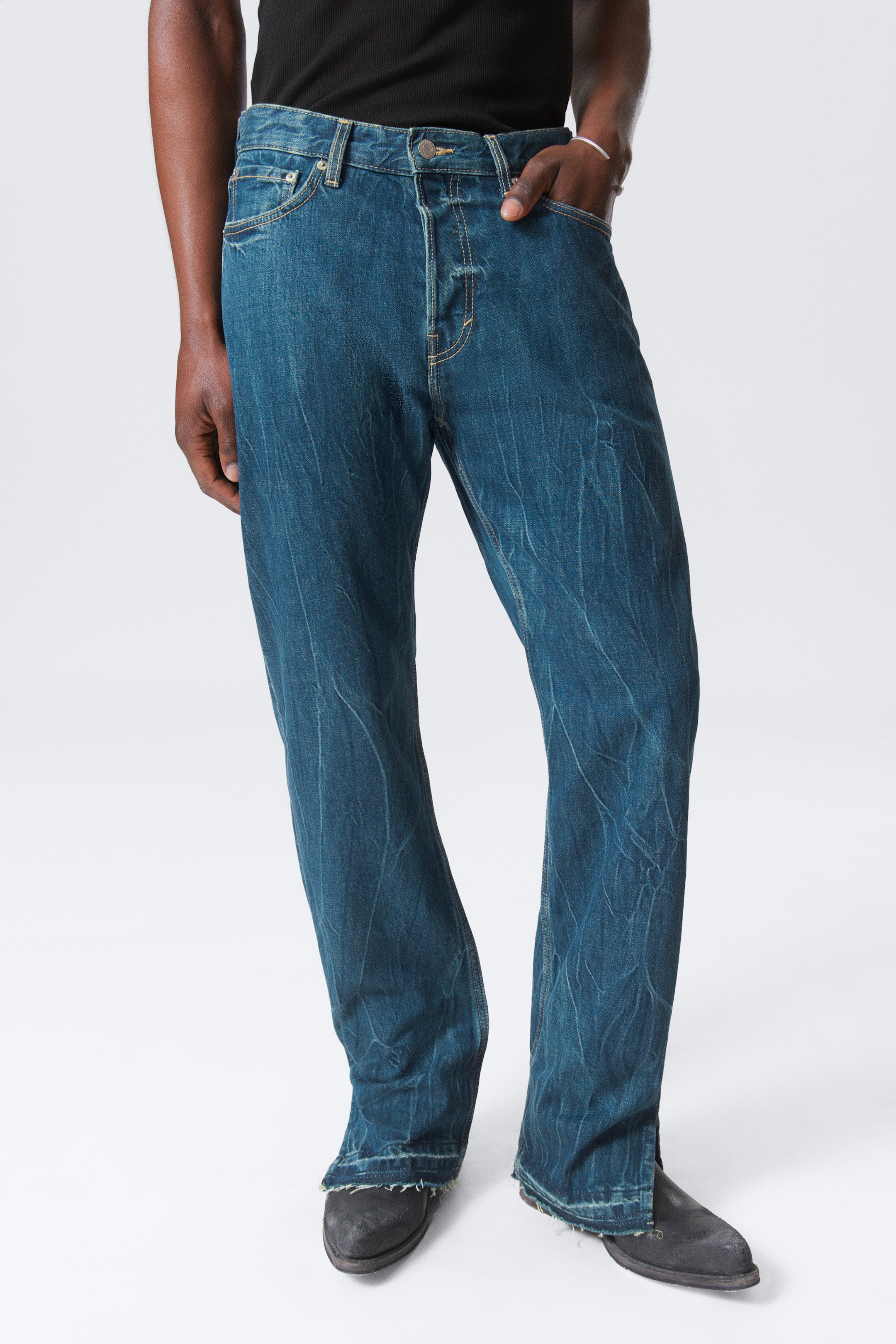 View larger image: Space Split-Hem Relaxed Straight Leg Jeans - Gnarly Blue - Medium Blue - Men | H&M GB 2