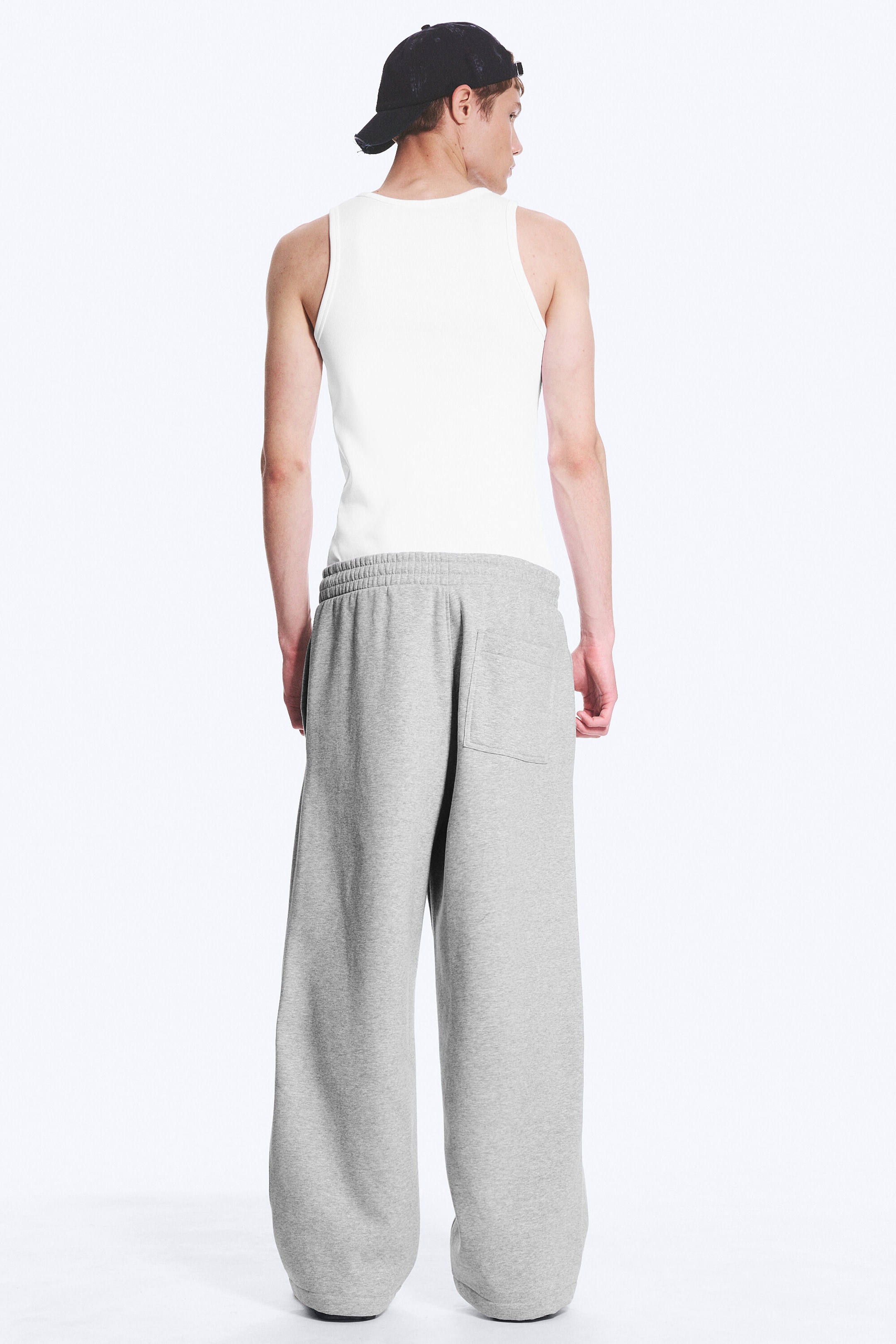 Light Grey - Loose Fit Sweatpants - 3